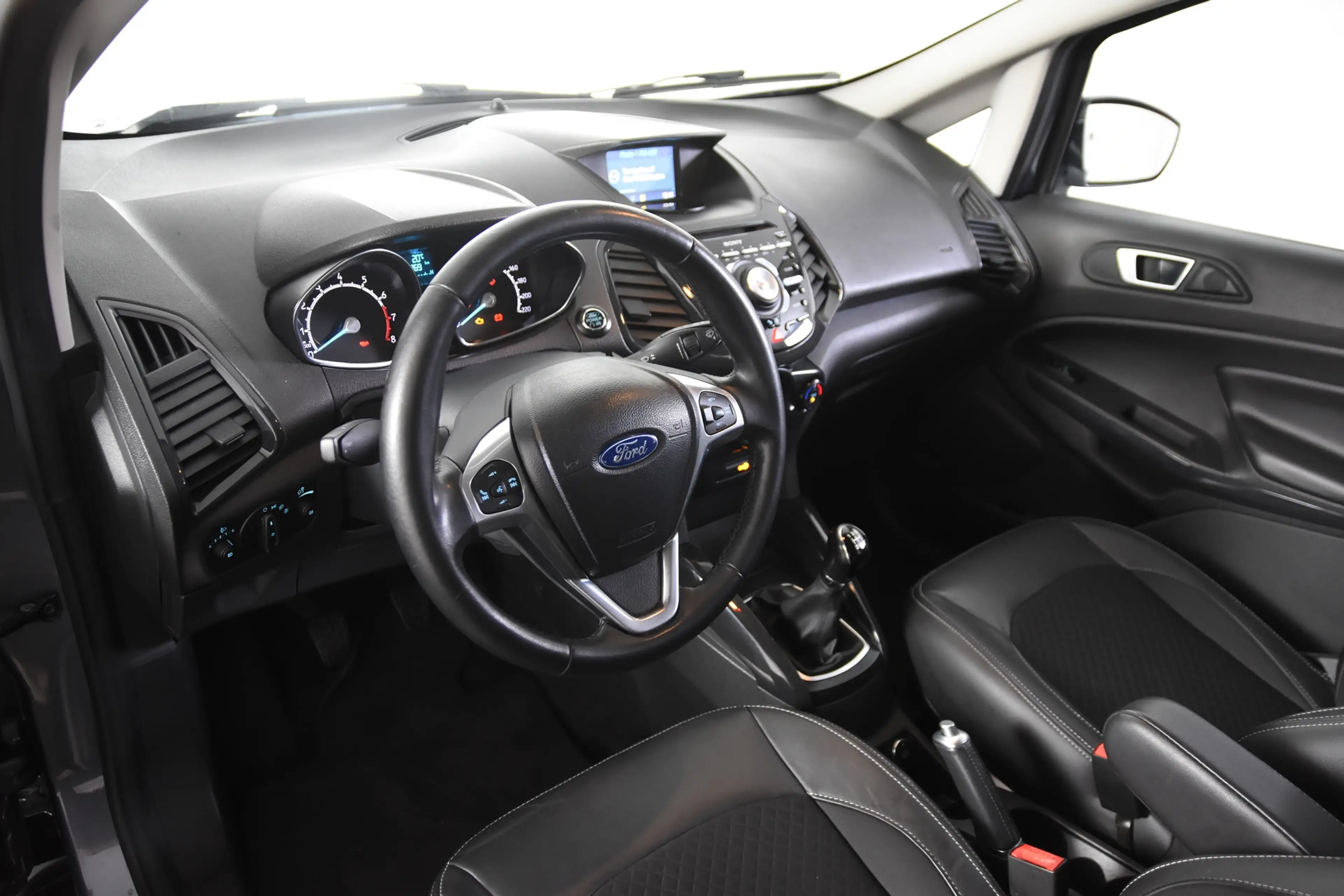 Ford EcoSport 1.0 EcoBoost Titanium *Leer*Navigatie*Trekhaak*Key — photo 2