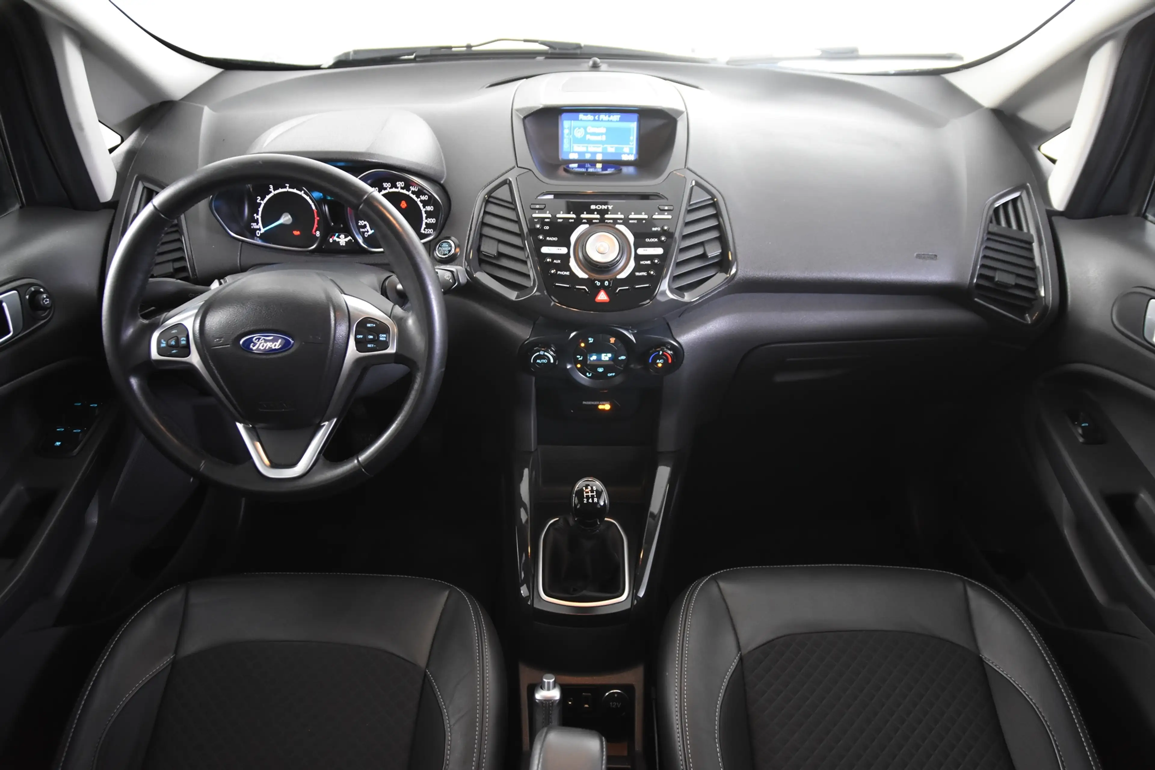 Ford EcoSport 1.0 EcoBoost Titanium *Leer*Navigatie*Trekhaak*Key — photo 9