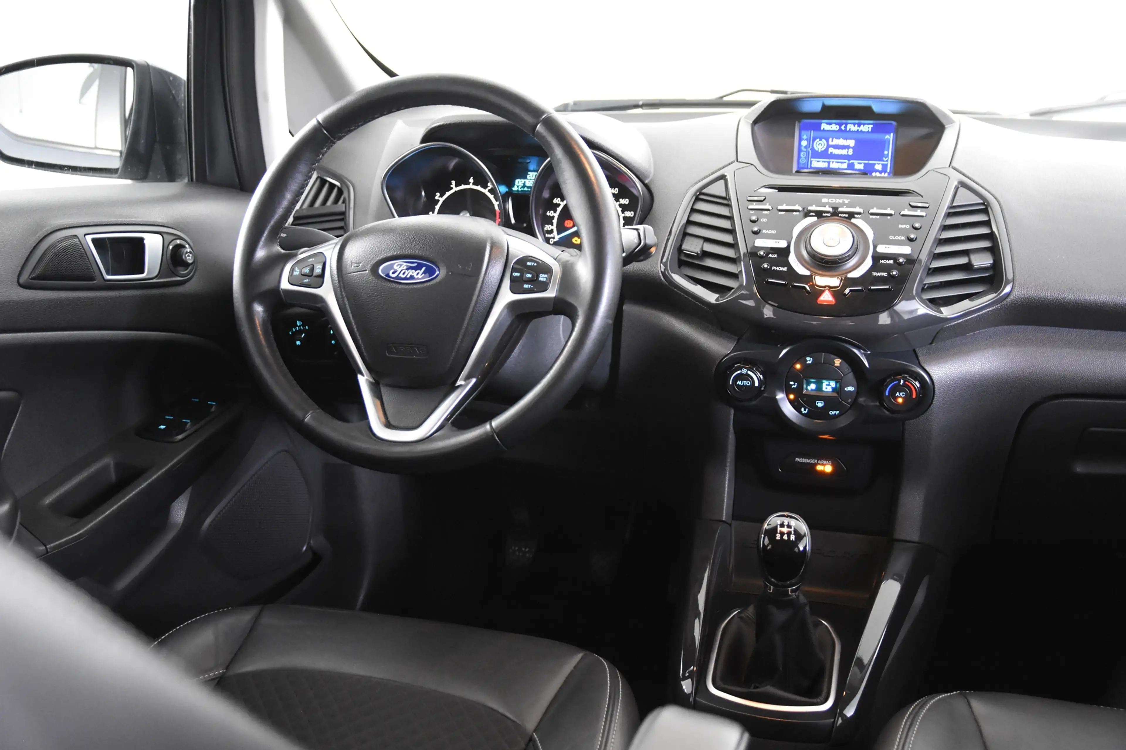 Ford EcoSport 1.0 EcoBoost Titanium *Leer*Navigatie*Trekhaak*Key — photo 13