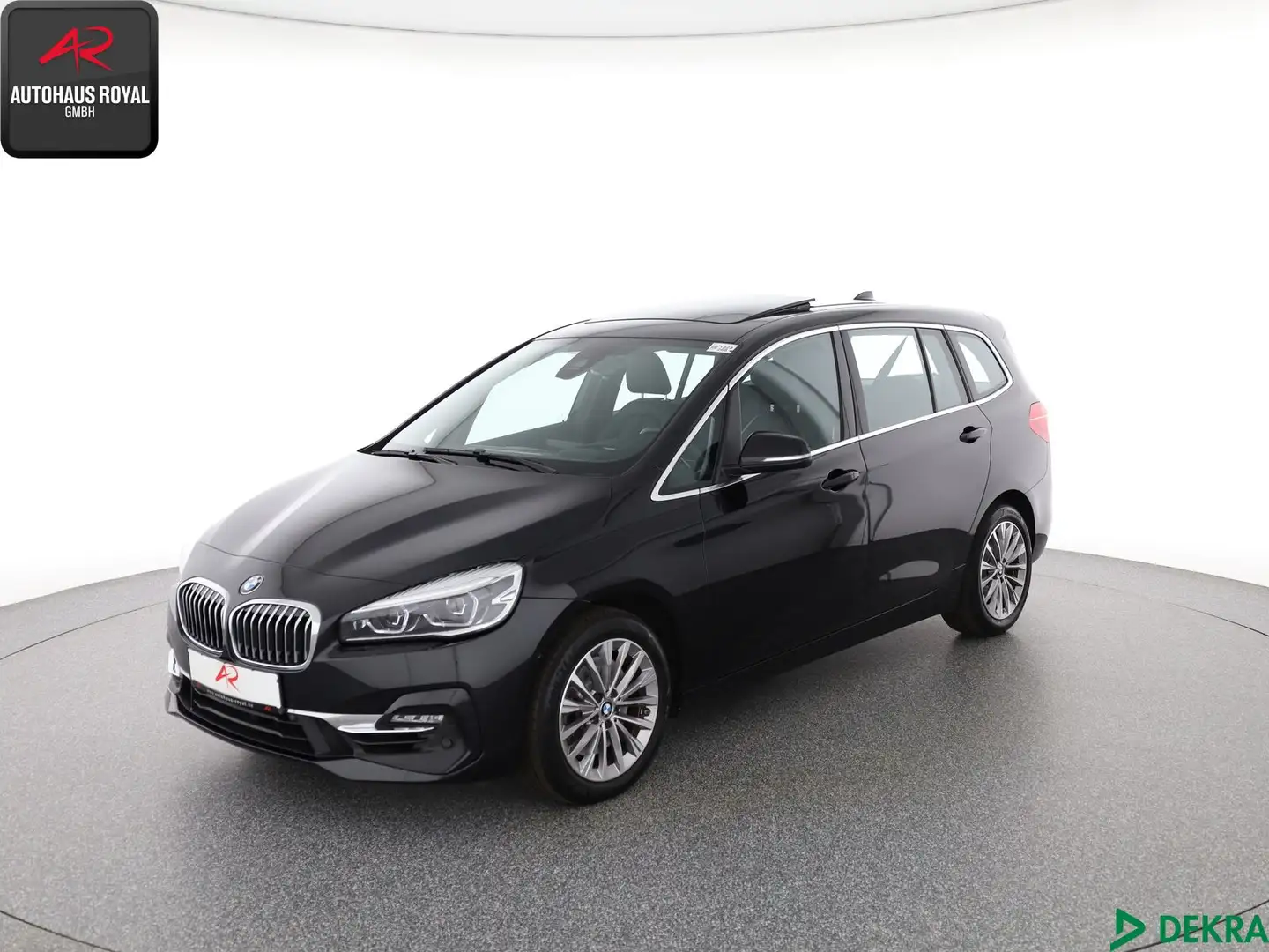 BMW 220 Gran Tourer i LUXURY LINE PANO,HUD,NAVIPLUS Noir - 1