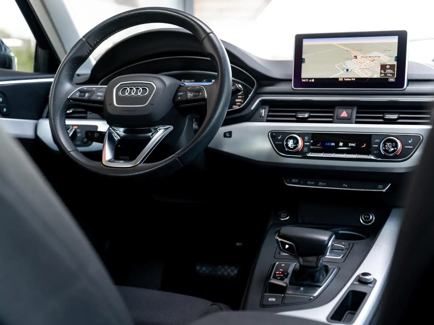 Audi A4 Avant 40 TFSI Design Pro Line Plus | Trekhaak (ele Noir - 2