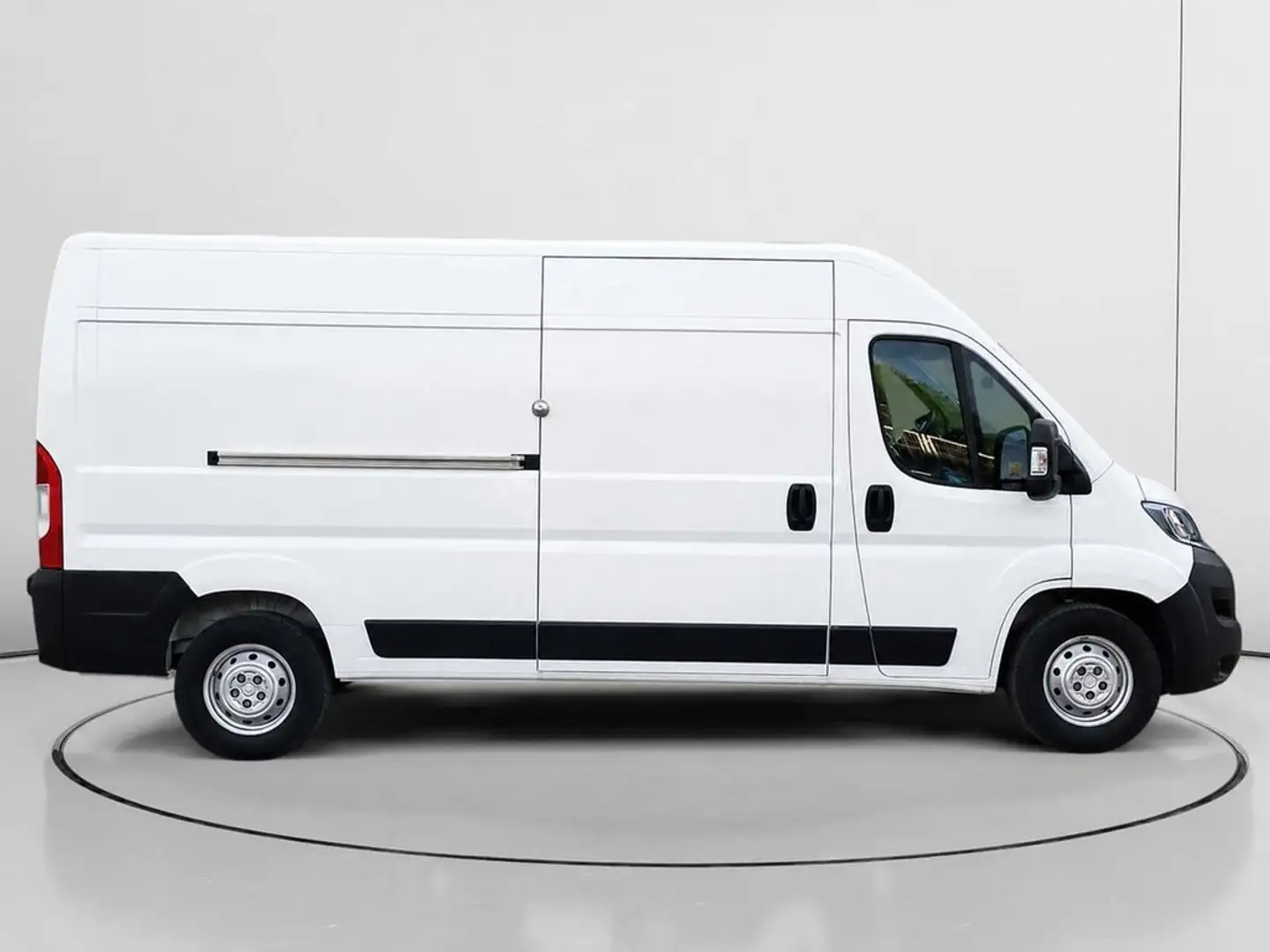 Citroen Jumper Fg. 2.2BlueHDi 35 L3H2 S&S Heavy 140 Blanco - 2