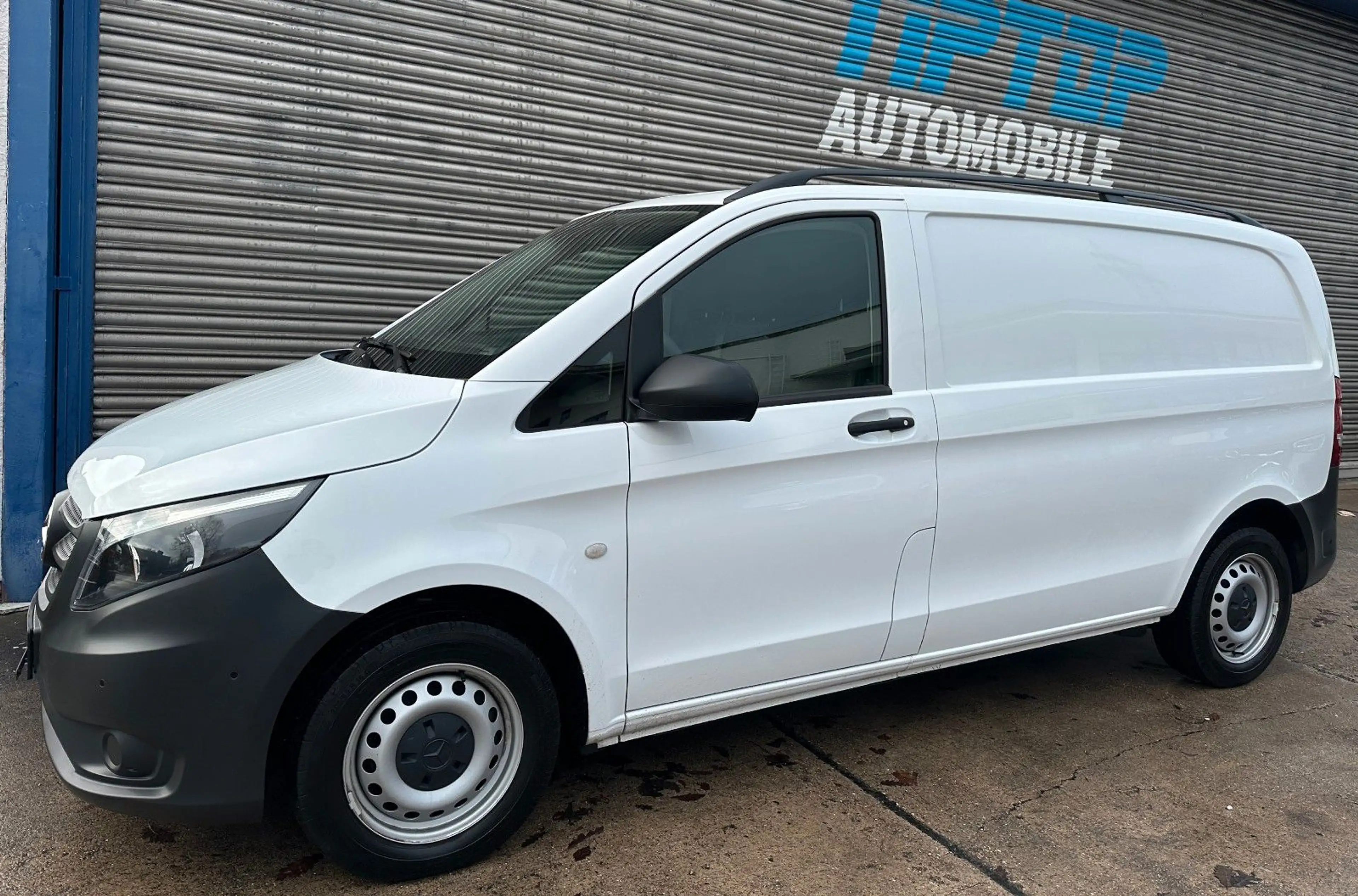 Mercedes-Benz Vito Kasten 2.0 CDI *WÜRTH REGAL*KAMERA*PDC* — photo 2