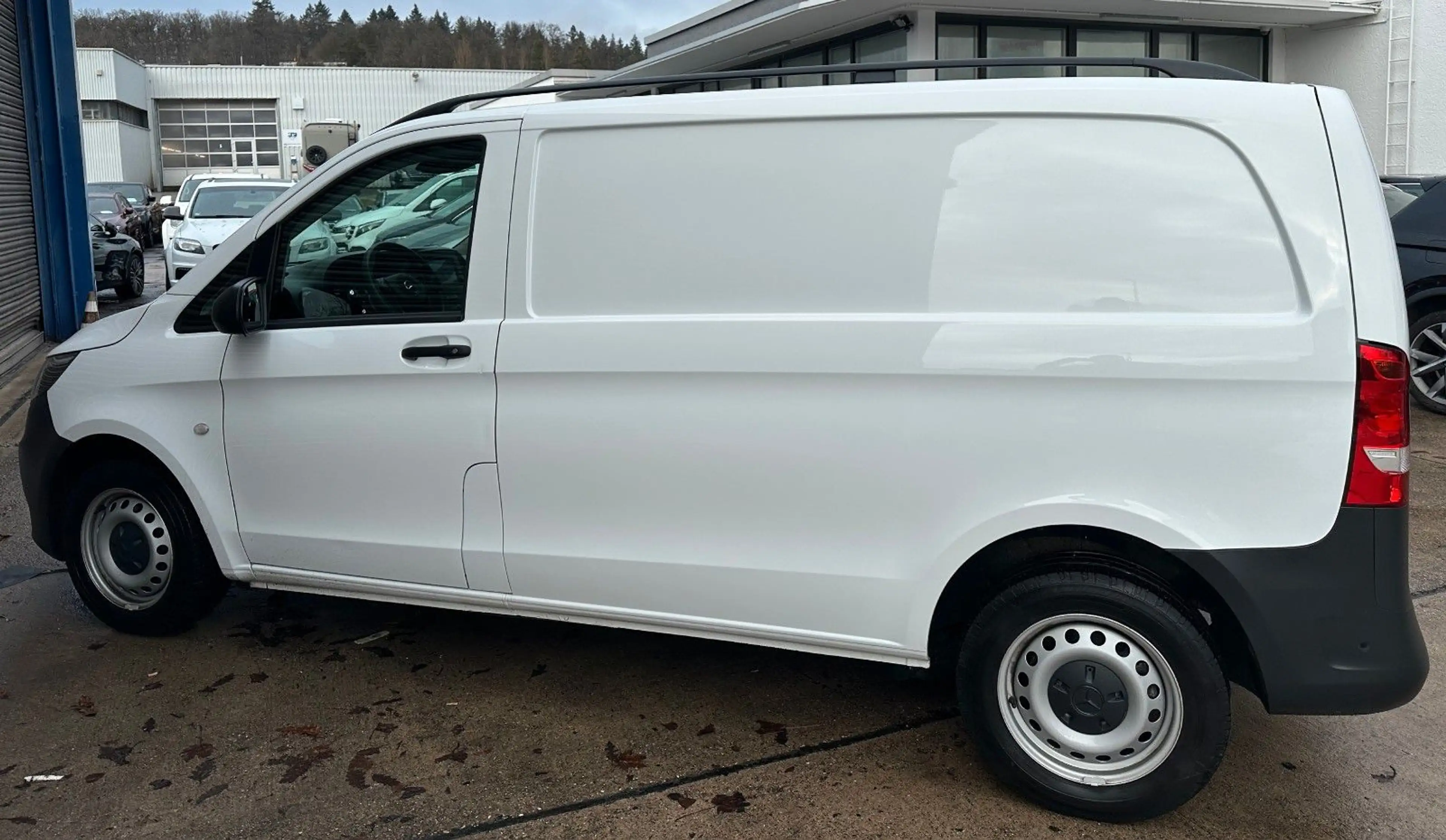 Mercedes-Benz Vito Kasten 2.0 CDI *WÜRTH REGAL*KAMERA*PDC* — photo 8