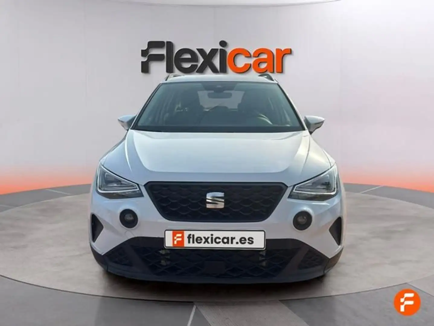 SEAT Arona 1.0 TSI 85kW (115CV) DSG Style XL Blanco - 2