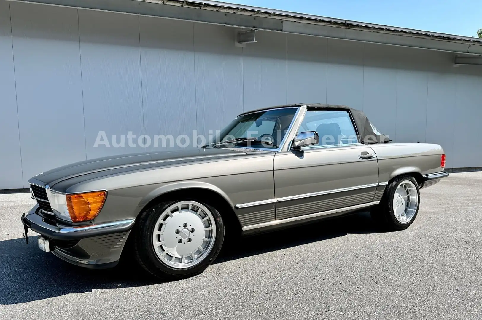 Mercedes-Benz SL 560 seltene Farbkombi Lorinser Sammlerauto Grau - 1