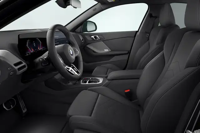 BMW 2 Series view 2