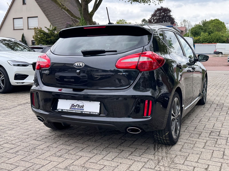 Kia Ceed / cee'd Ceed GT-Line — photo 7