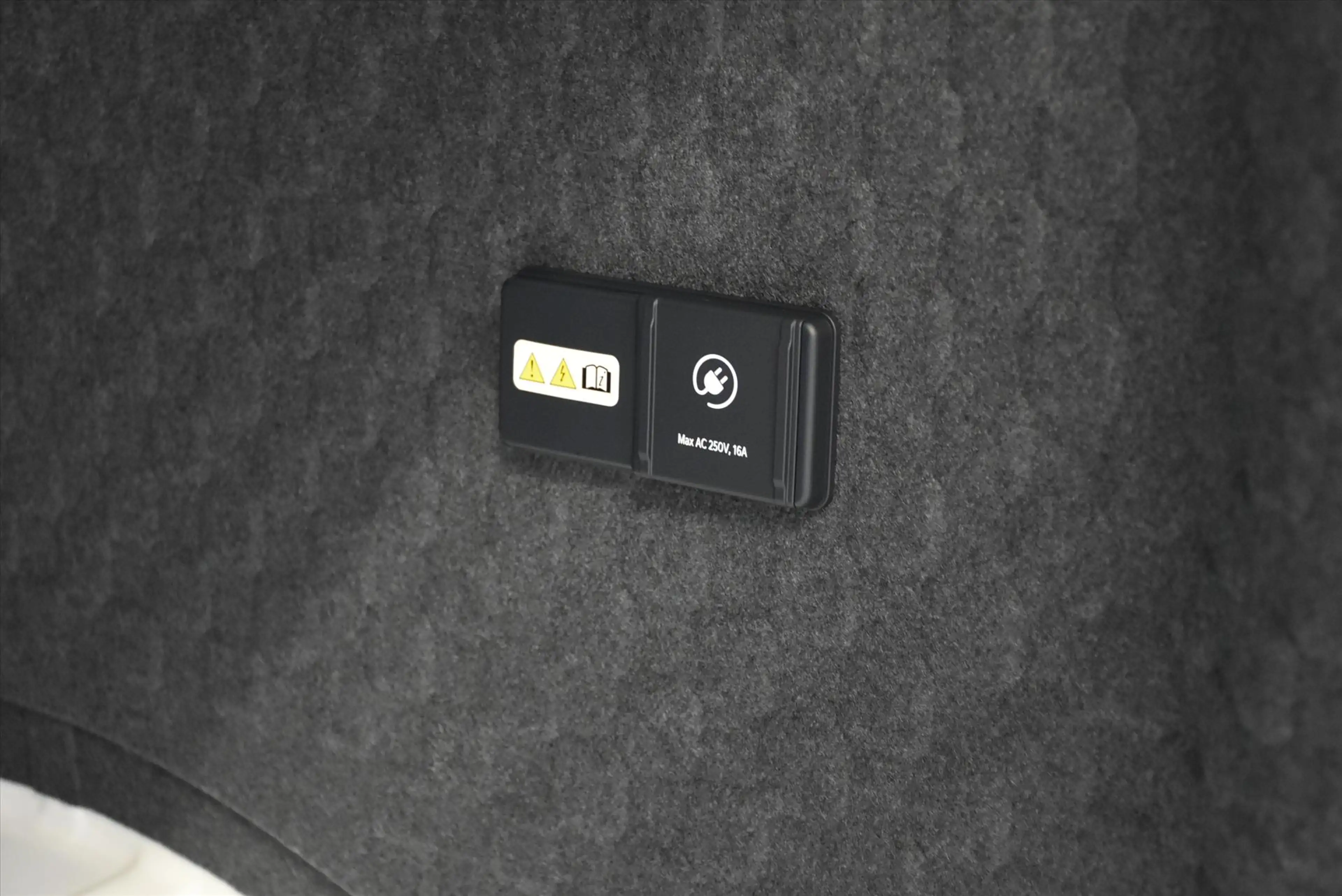 Kia PV5 Cargo 71,2 kWh 163pk L2H1 Essential NIEUW - SNEL LEVERBA — photo 12