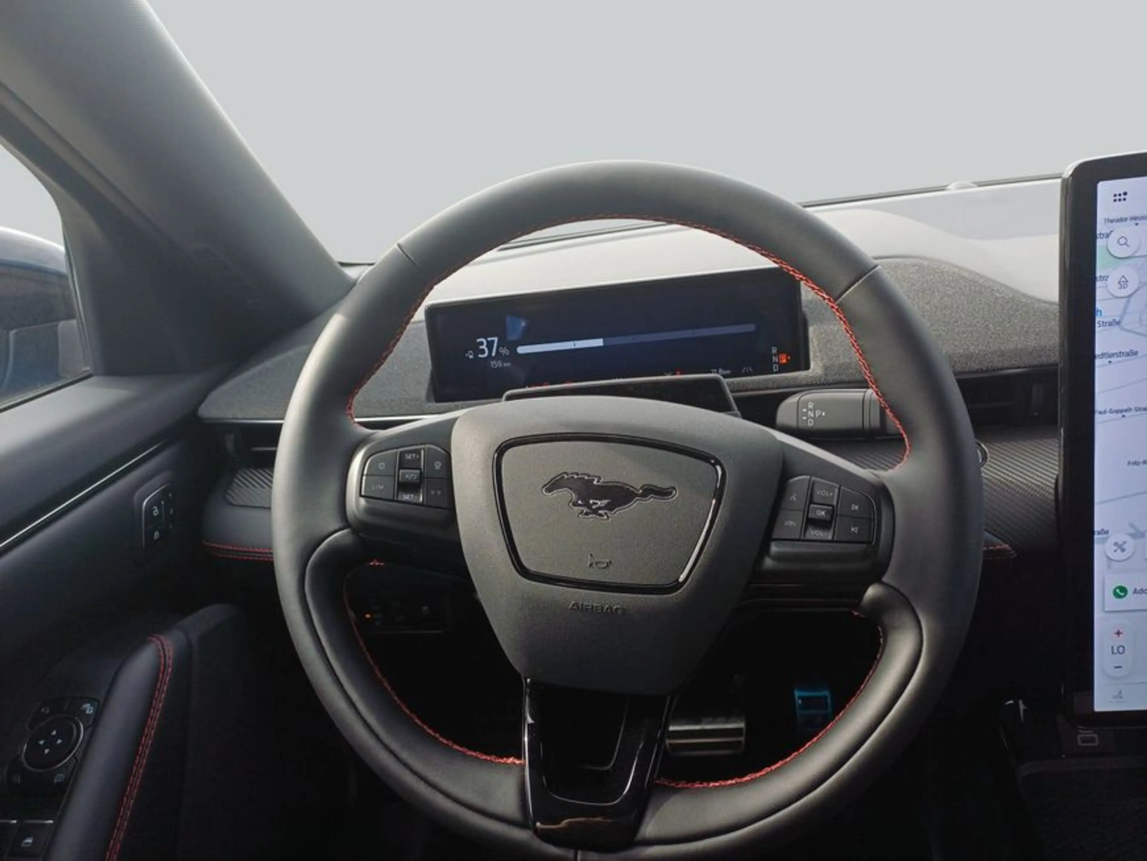 Ford Mustang Mach-E PREMIUM 203 kW, 5-türig (Strom) — photo 18