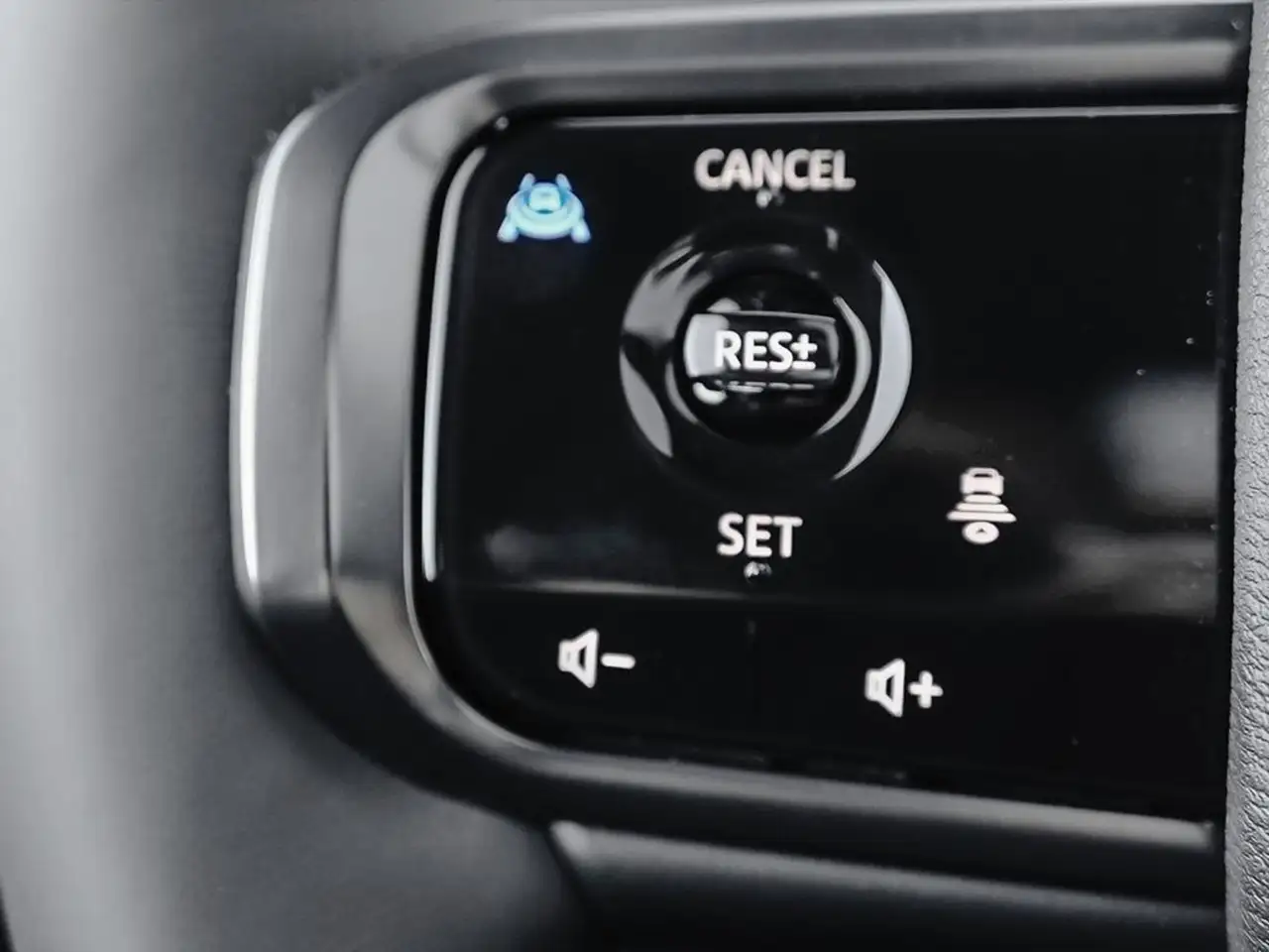 Nissan Armada снимка Nissan Armada