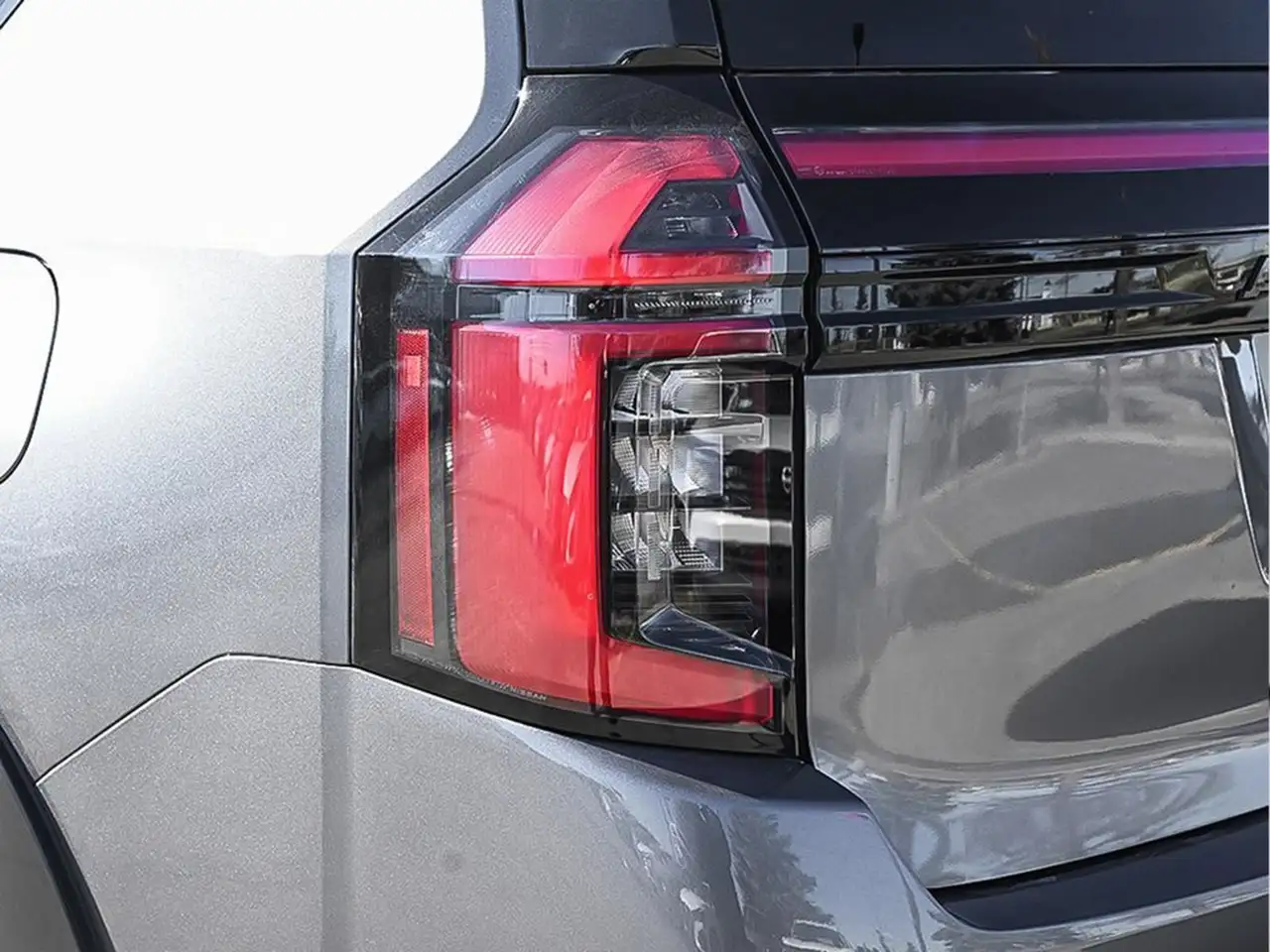 Nissan Armada снимка Nissan Armada