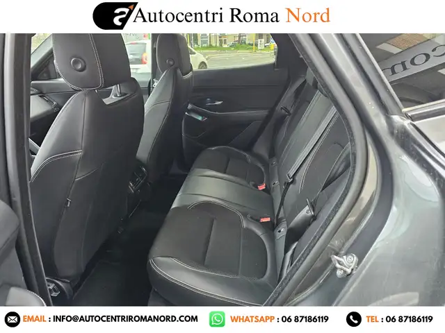 Jaguar E-Pace view 14