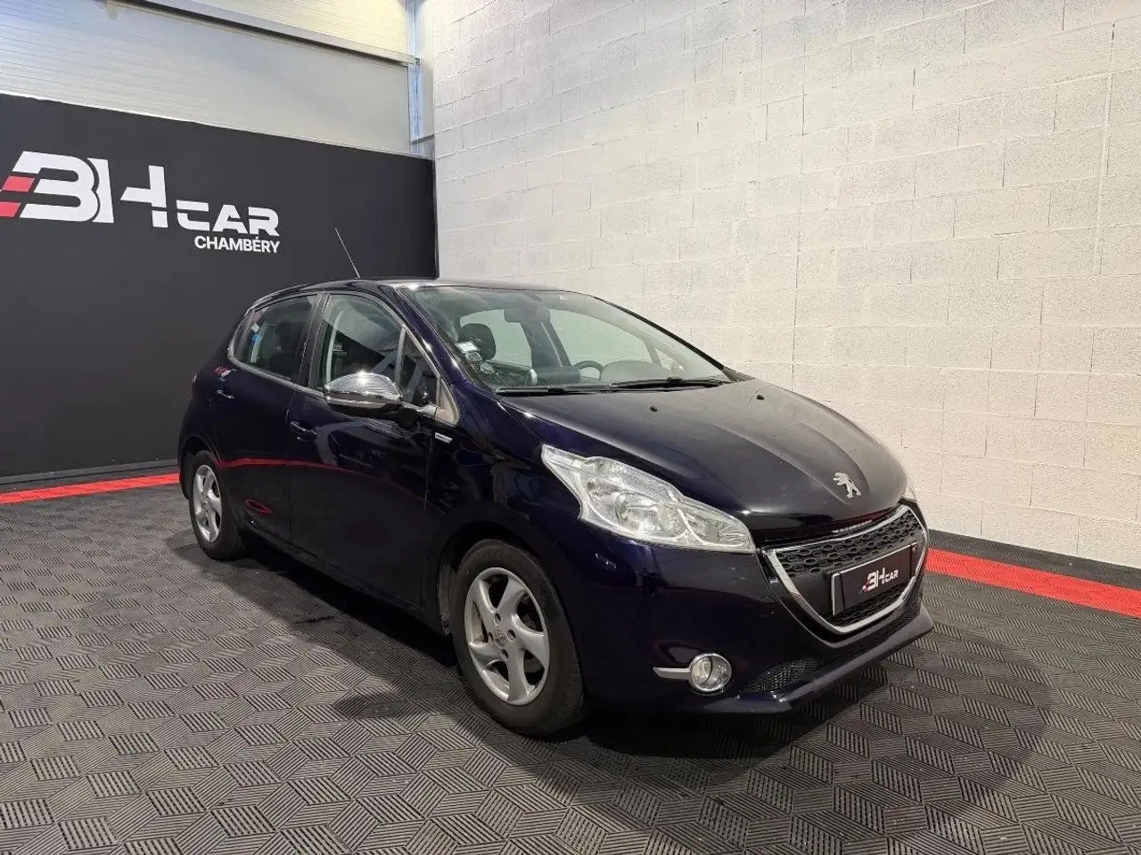 Peugeot 208 GENERATION-I 1.4 HDI 70 URBAN SOUL