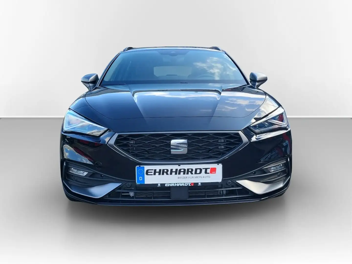 SEAT Leon Sportstourer 2.0 TDI DSG FR PANO*MATRIX*VIRTUAL... Negro - 2
