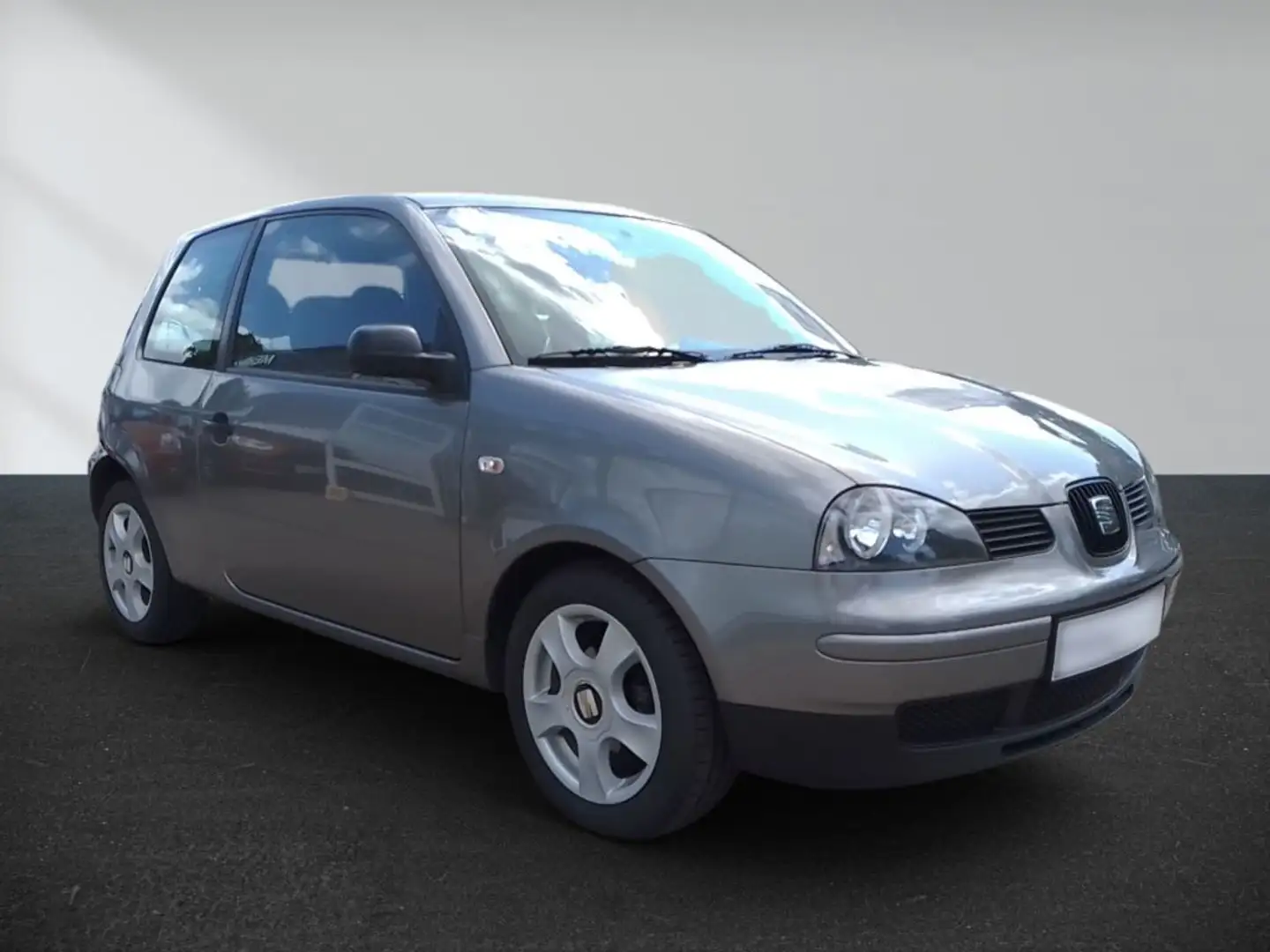 SEAT Arosa 1.0 Prima Plus Grigio - 2
