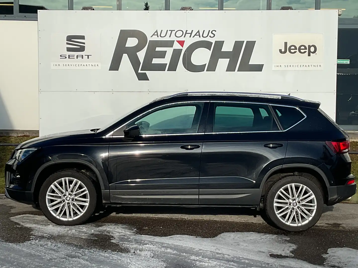 SEAT Ateca 1,4 TSI Xcellence - Navi - elektr.Heckklappe - AHK Schwarz - 1