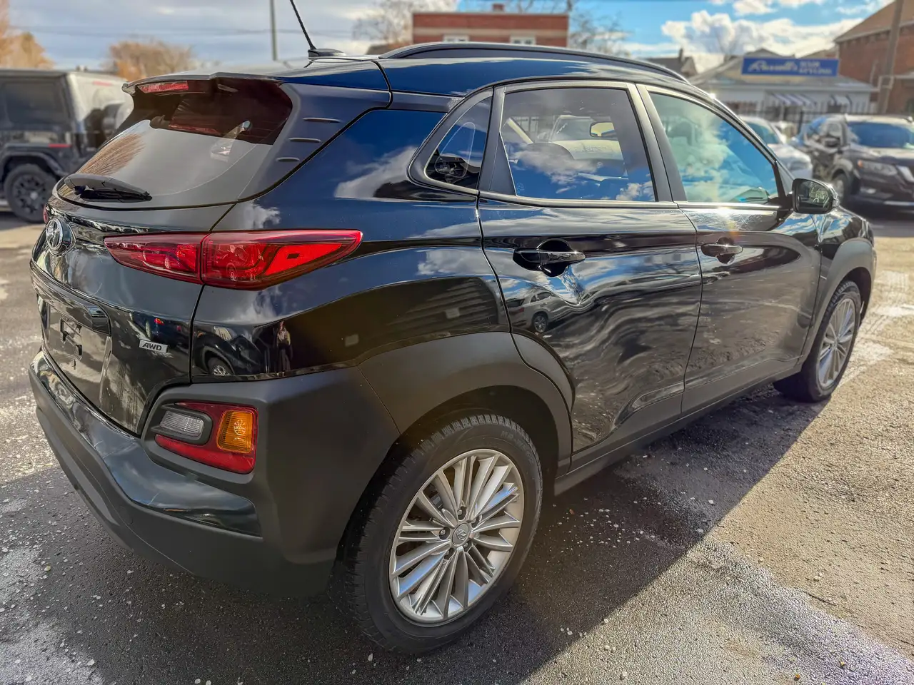 Hyundai KONA снимка Hyundai KONA