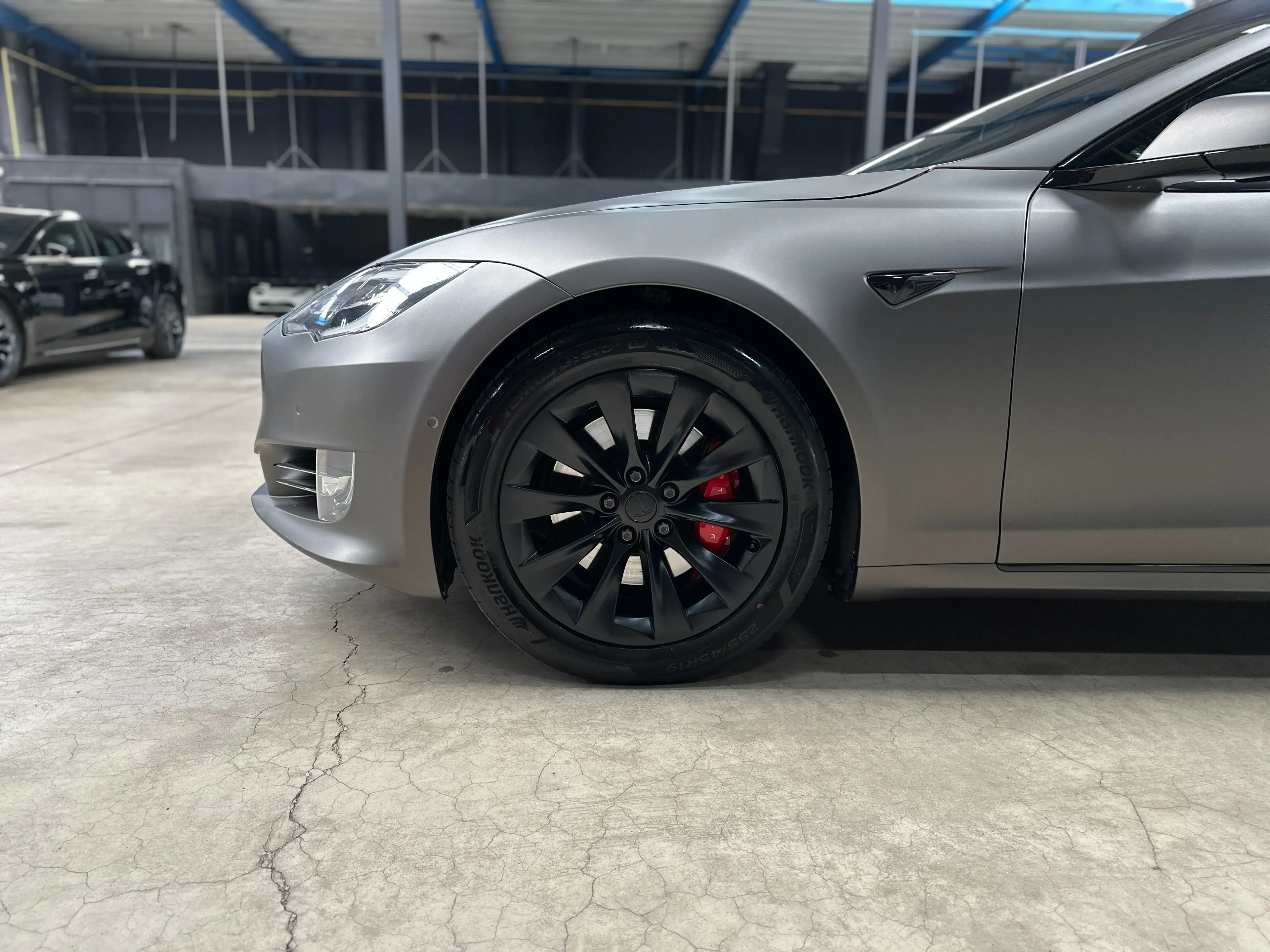 Tesla Model S P100D - CHROME DELETE - MCU2 - ENHANCED AP — photo 4