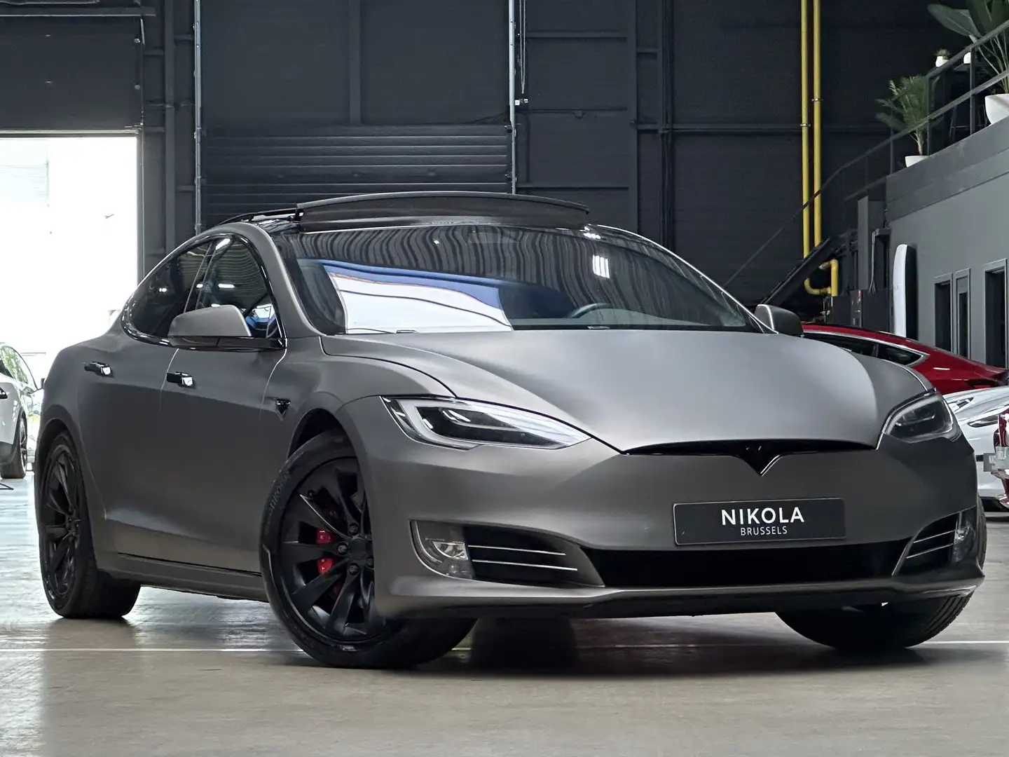 Tesla Model S P100D - CHROME DELETE - MCU2 - ENHANCED AP Noir - 1