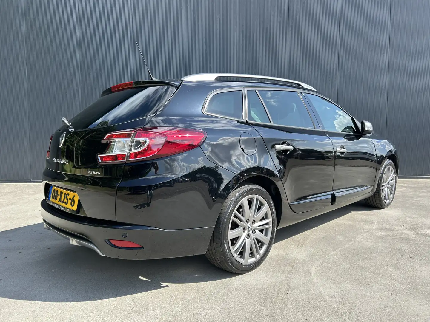 Renault Megane Estate 1.5 dCi GT-Line CAMERA HALF LEER BOSE LED N Zwart - 2