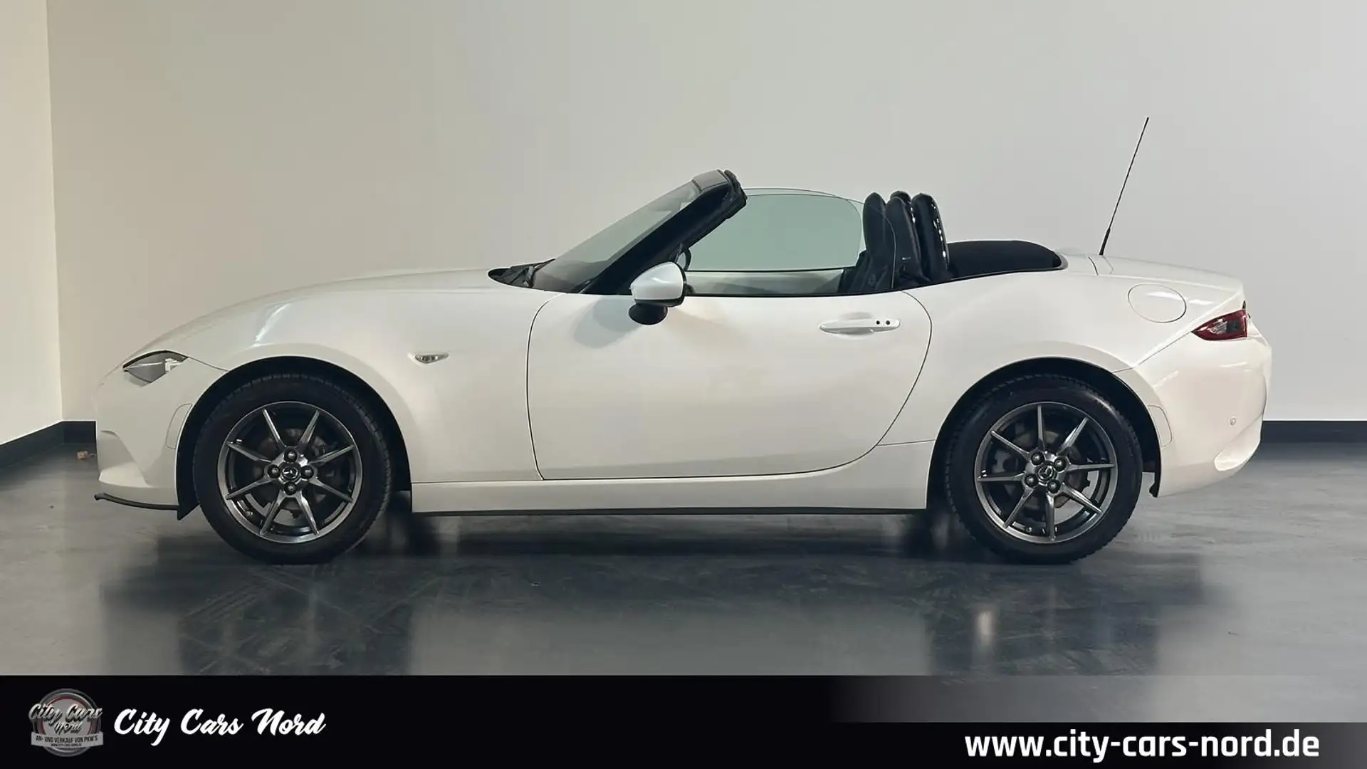 Mazda MX-5 Sports-Line CABRIO-BOSE-LEDER-PDC-LED-SHZ Wit - 2