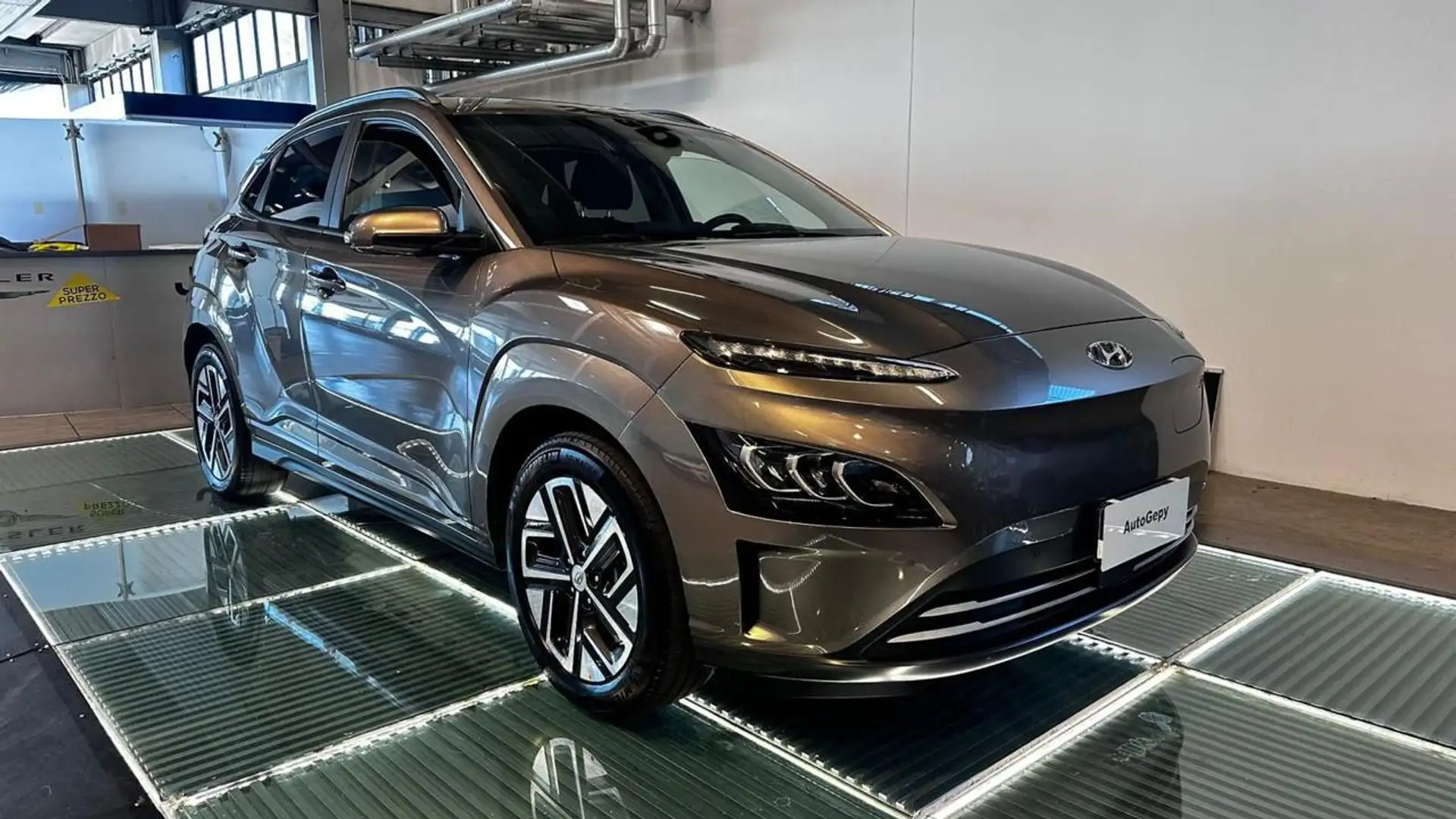 Hyundai KONA EV 39 kWh Exclusive"NEOPATENTATI" Bronzo - 1