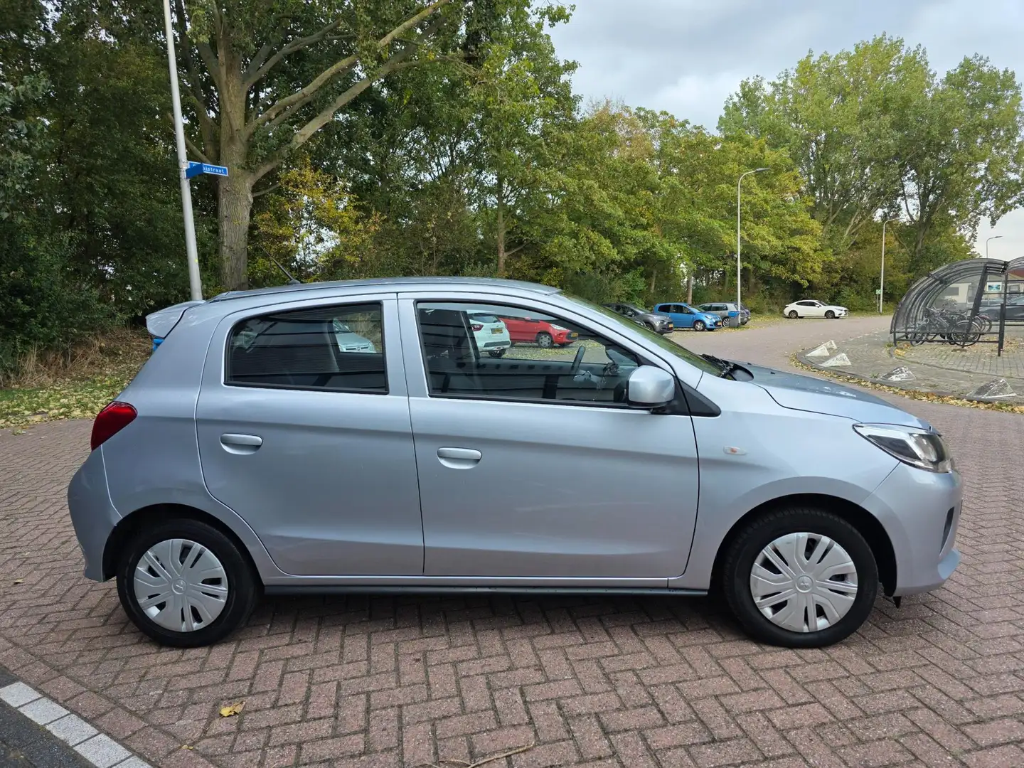 Mitsubishi Space Star 1.0 Cool+ | 5-deurs| AIRCO Grijs - 2