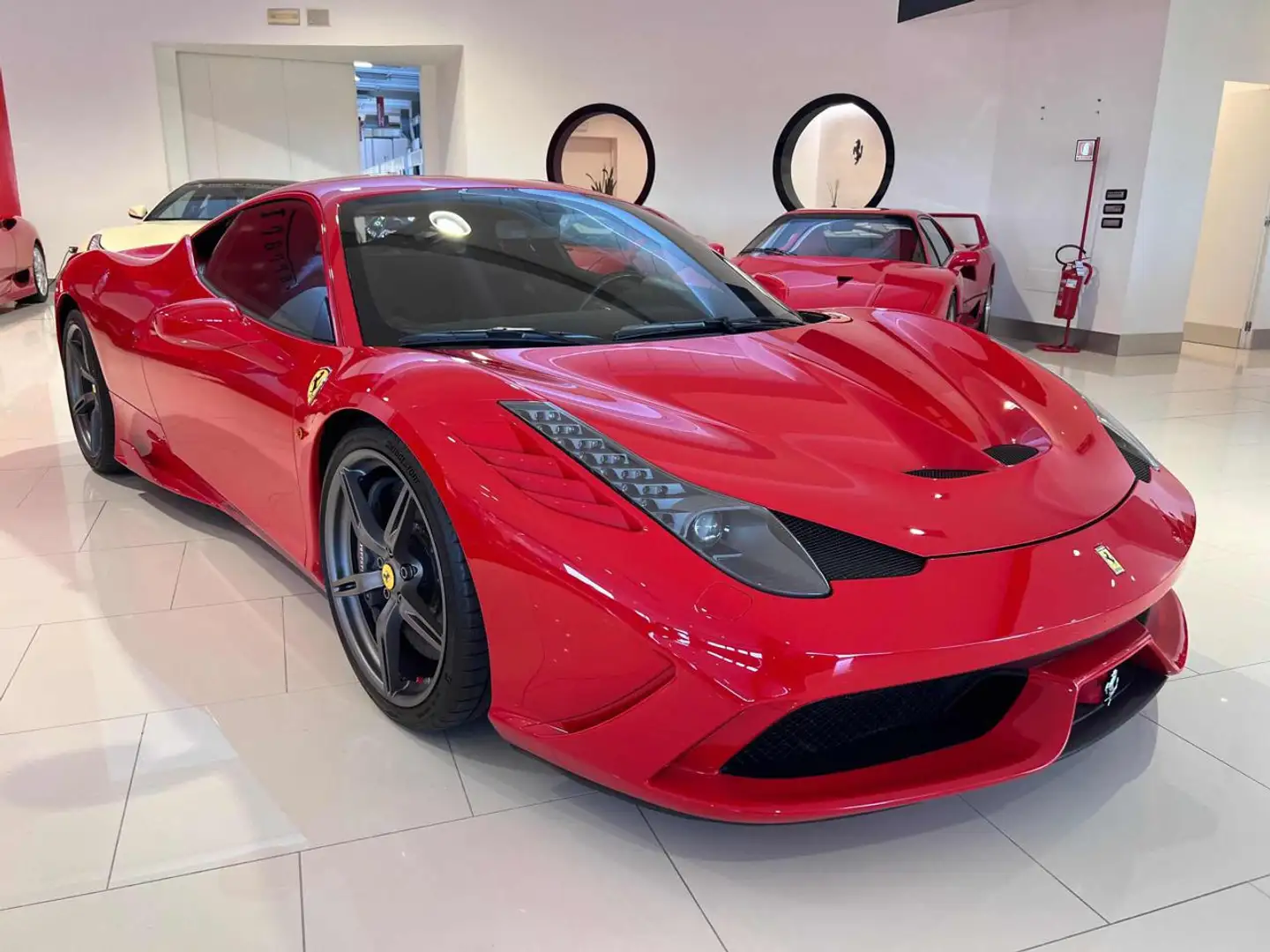 Ferrari 458 Speciale |FERRARI APPROVED| Rosso - 2