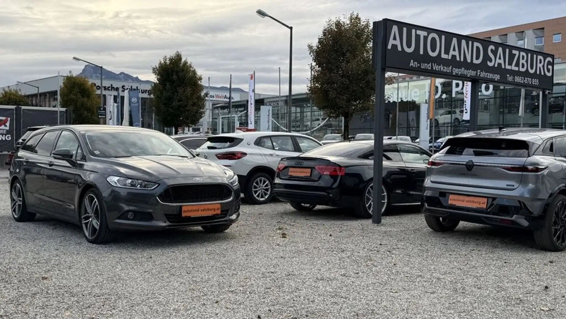 Ford Mondeo Trend* Tempomat* NAVI*ISOFIX*8FACH Grau - 2