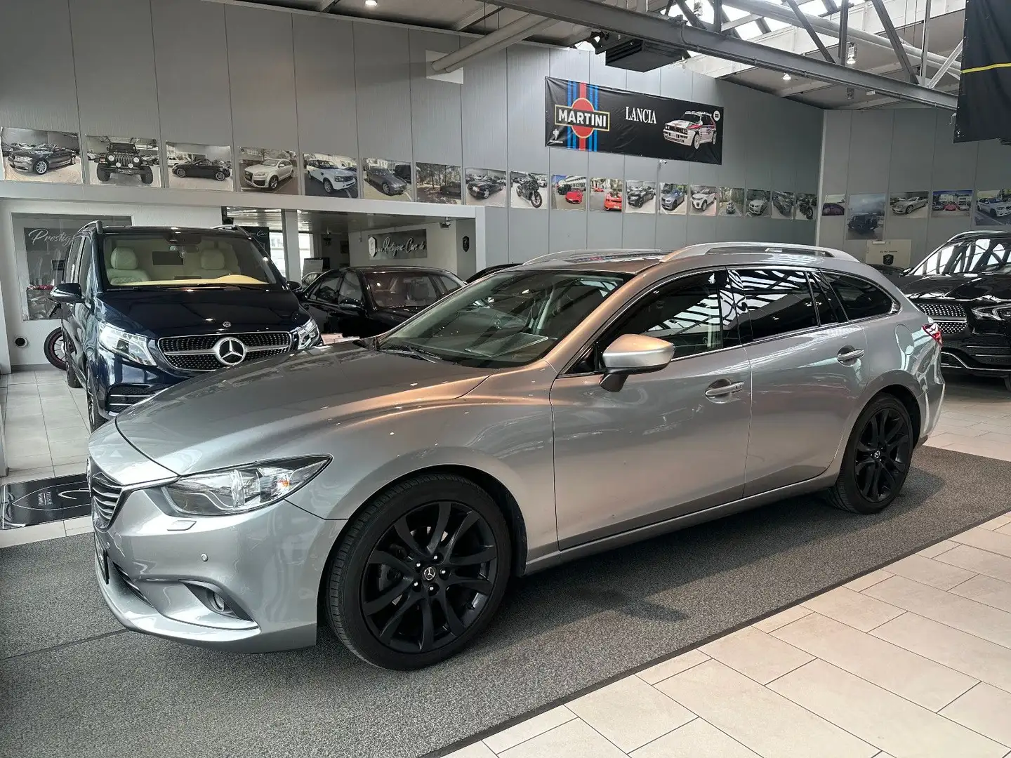 Mazda 6 Kombi Sports-Line Navi R-Kam Spur 19´LED BOSE! Gris - 2