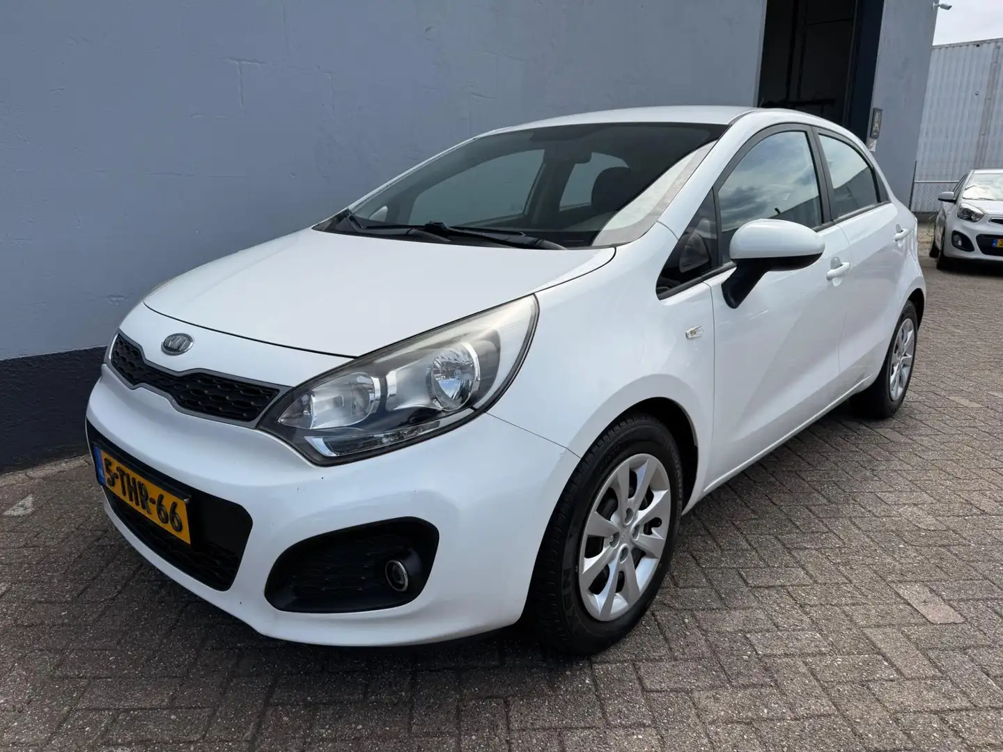 Kia Rio 1.2 CVVT 5-Deurs - Airco Blanc - 1