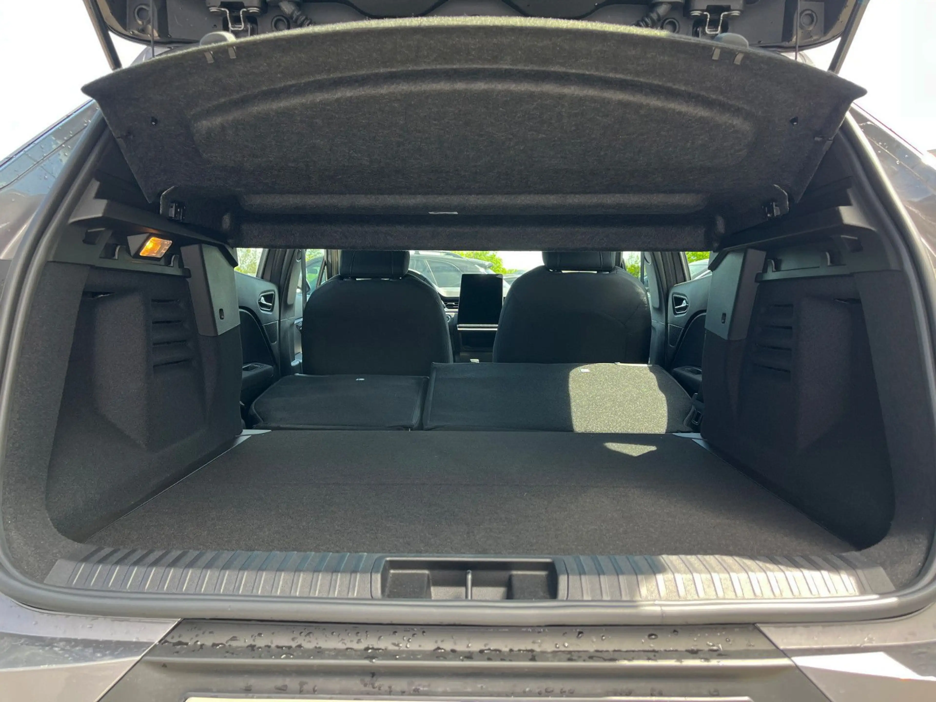 Mitsubishi Grandis 1.3 MHEV 103 kW Diamant PLUS 7DCT — photo 6