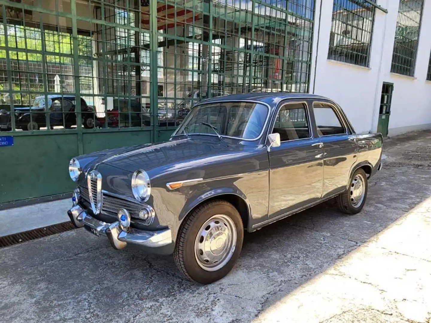 Alfa Romeo Giulietta TI Grigio - 1