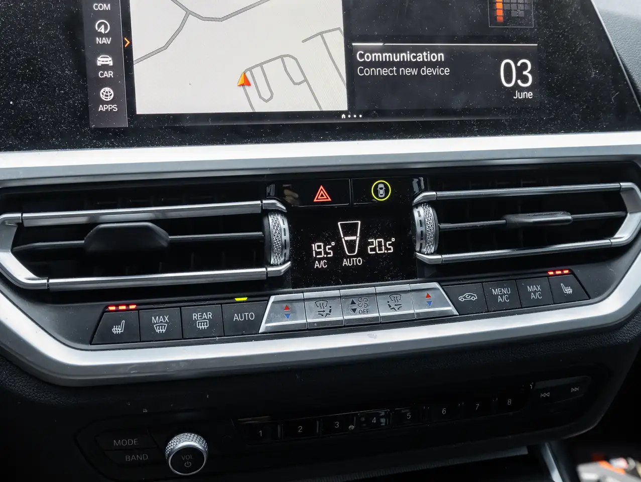 BMW 3 Series снимка BMW 3 Series