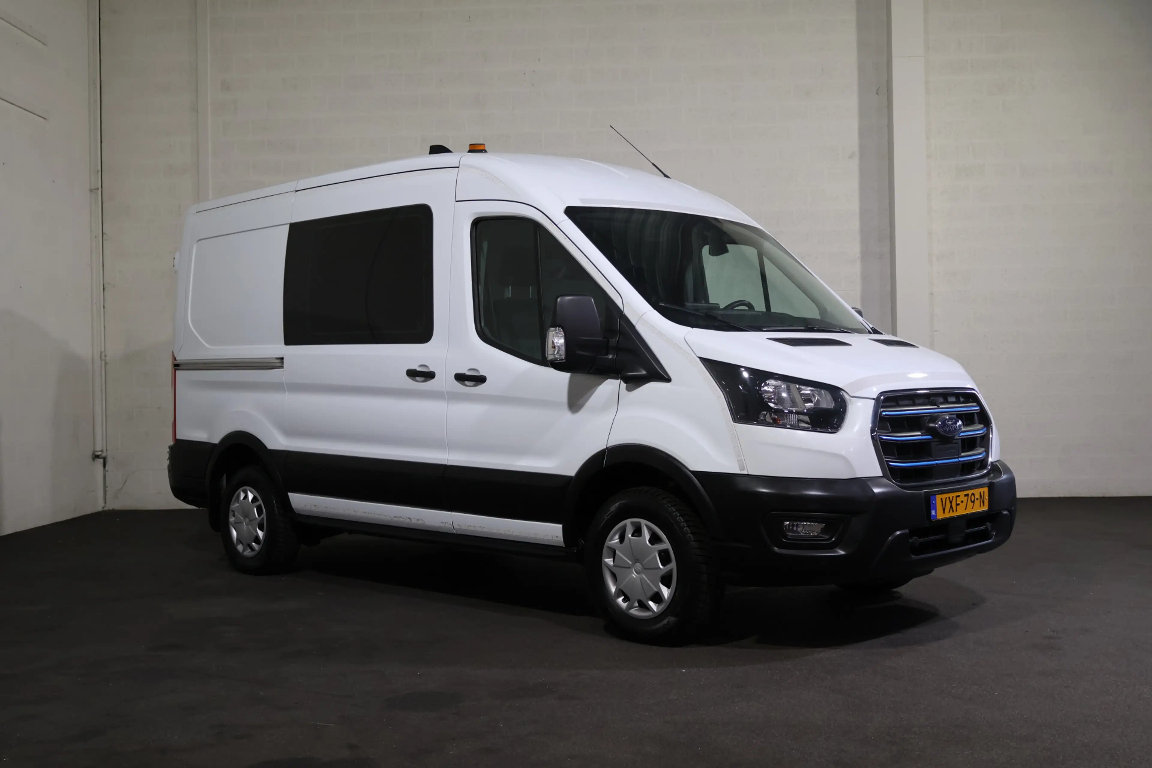 Ford E-Transit 350 L2 H2 Trend 68 kWh Bott Vario Inrichting — photo 6