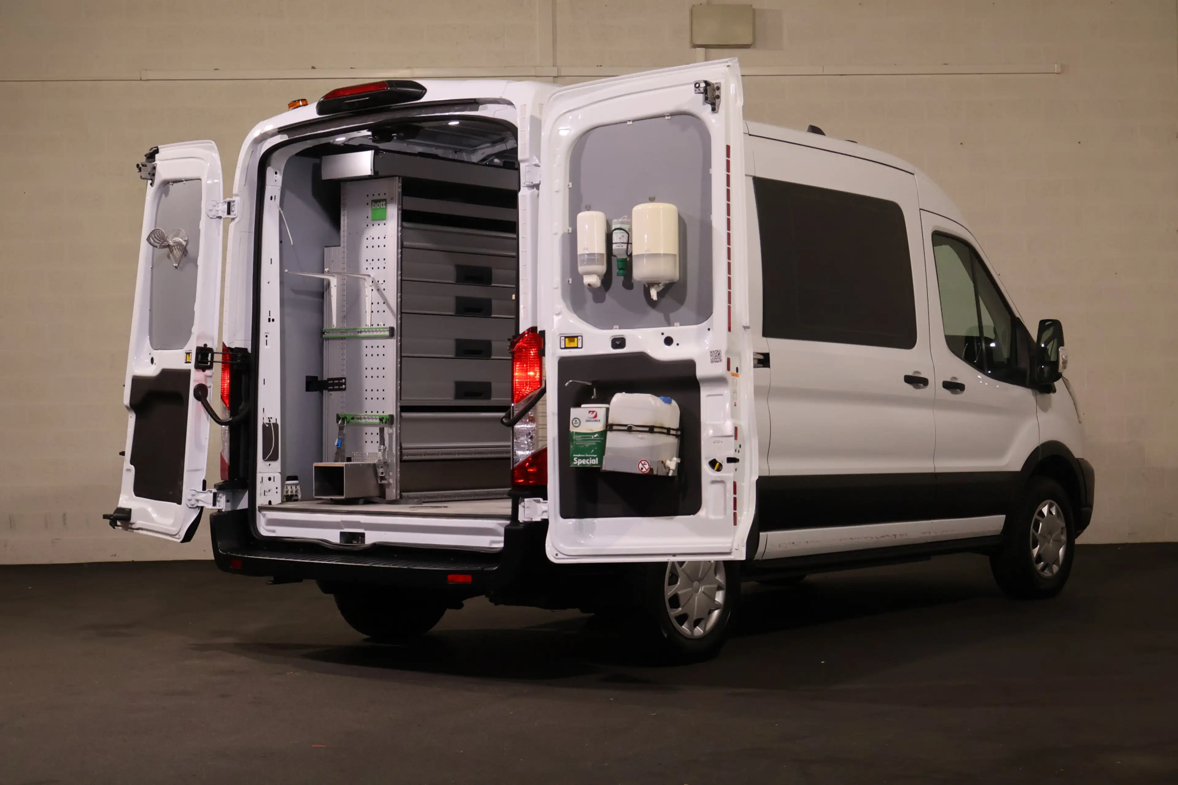 Ford E-Transit 350 L2 H2 Trend 68 kWh Bott Vario Inrichting — photo 10