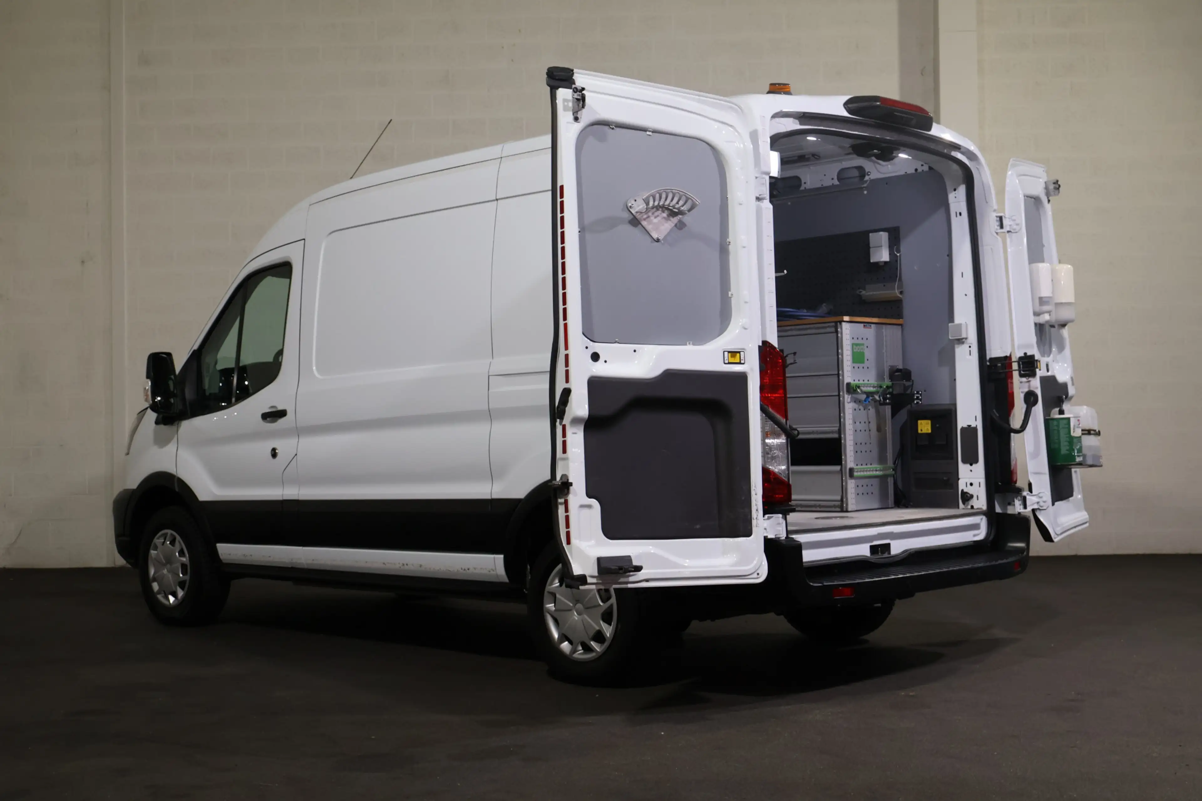 Ford E-Transit 350 L2 H2 Trend 68 kWh Bott Vario Inrichting — photo 12