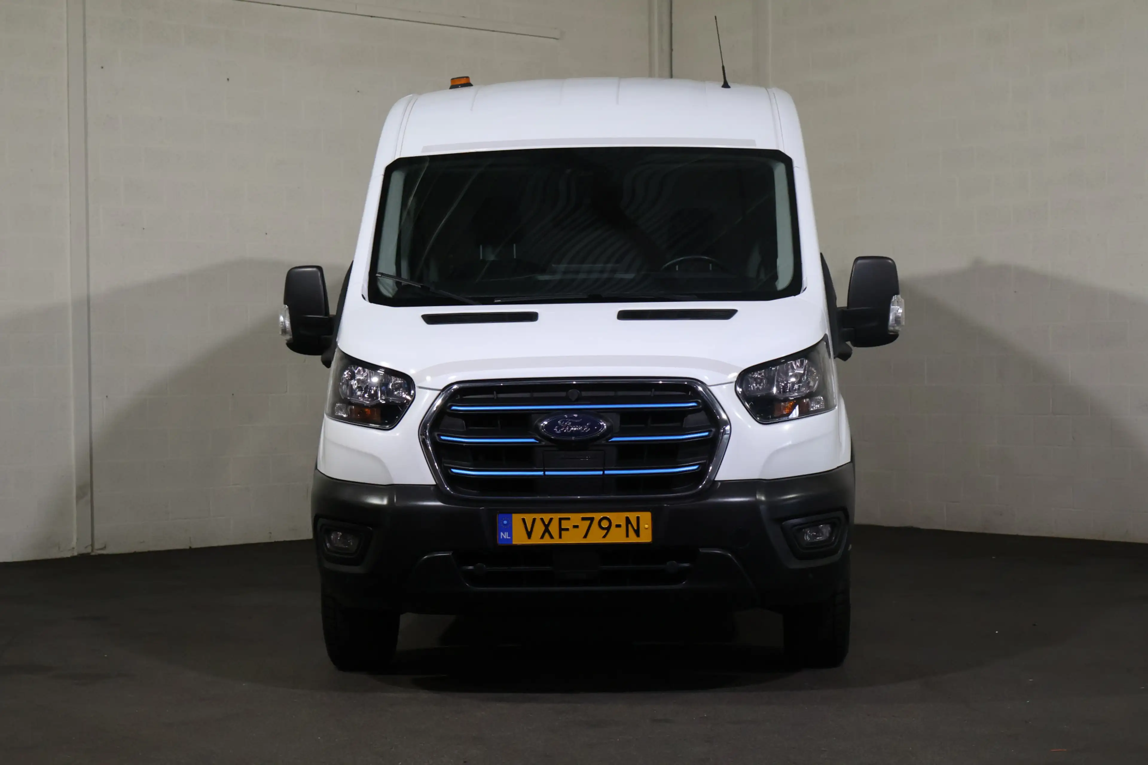 Ford E-Transit 350 L2 H2 Trend 68 kWh Bott Vario Inrichting — photo 5