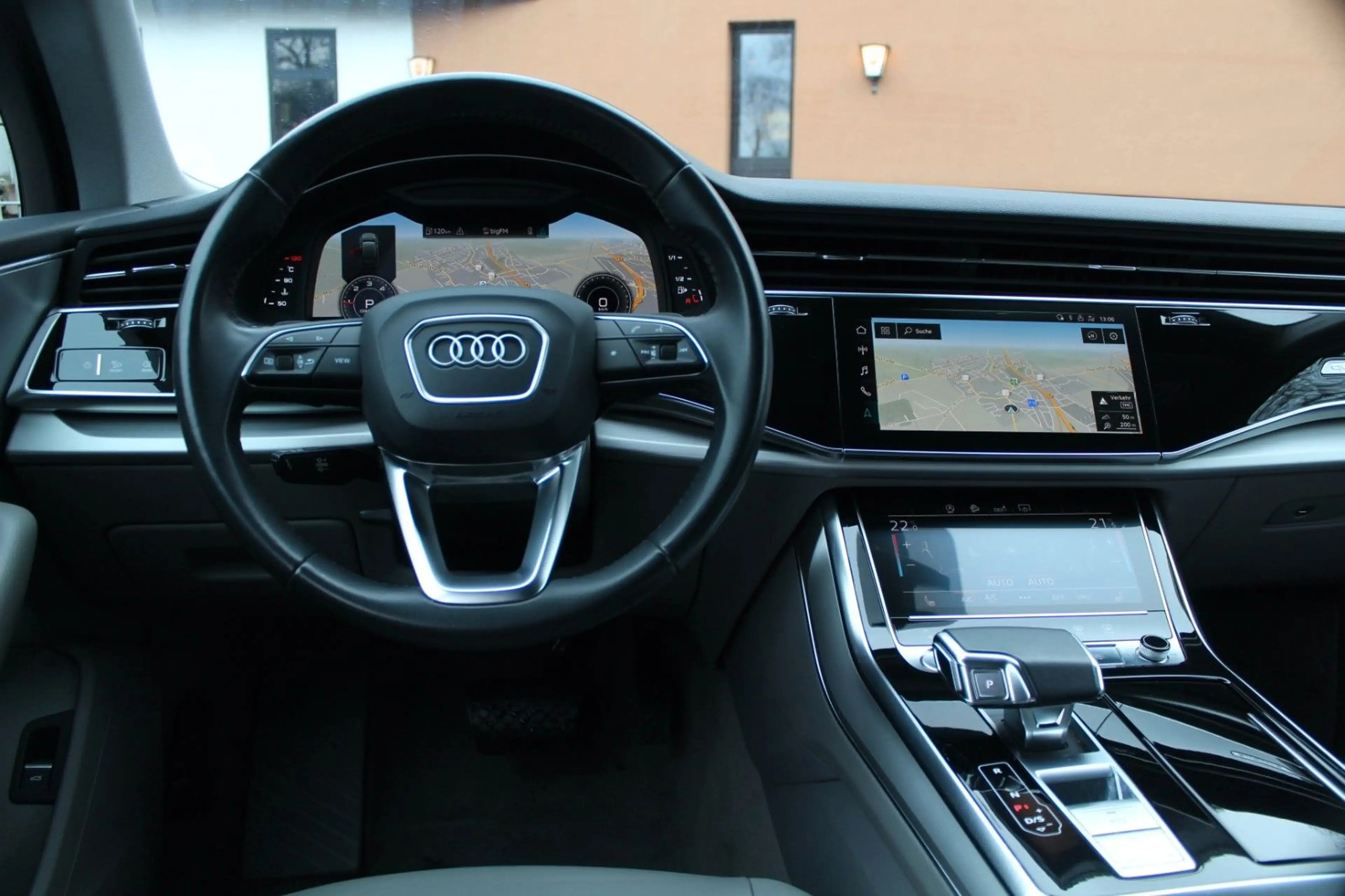 Audi Q7 1.Hand! °FACELIFT° LEDER KAMERA VIRTUAL SOUND — photo 6