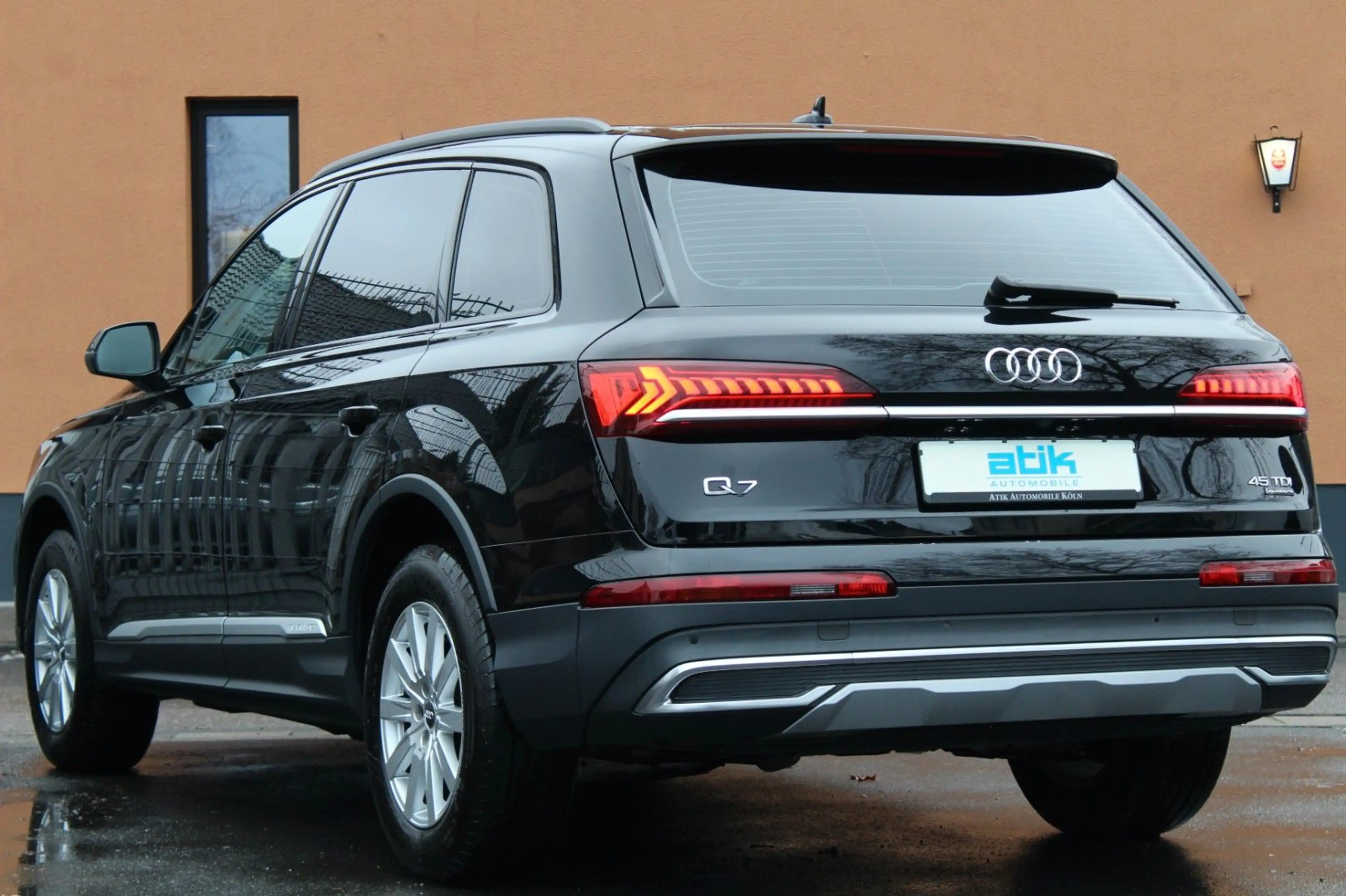 Audi Q7 1.Hand! °FACELIFT° LEDER KAMERA VIRTUAL SOUND — photo 2