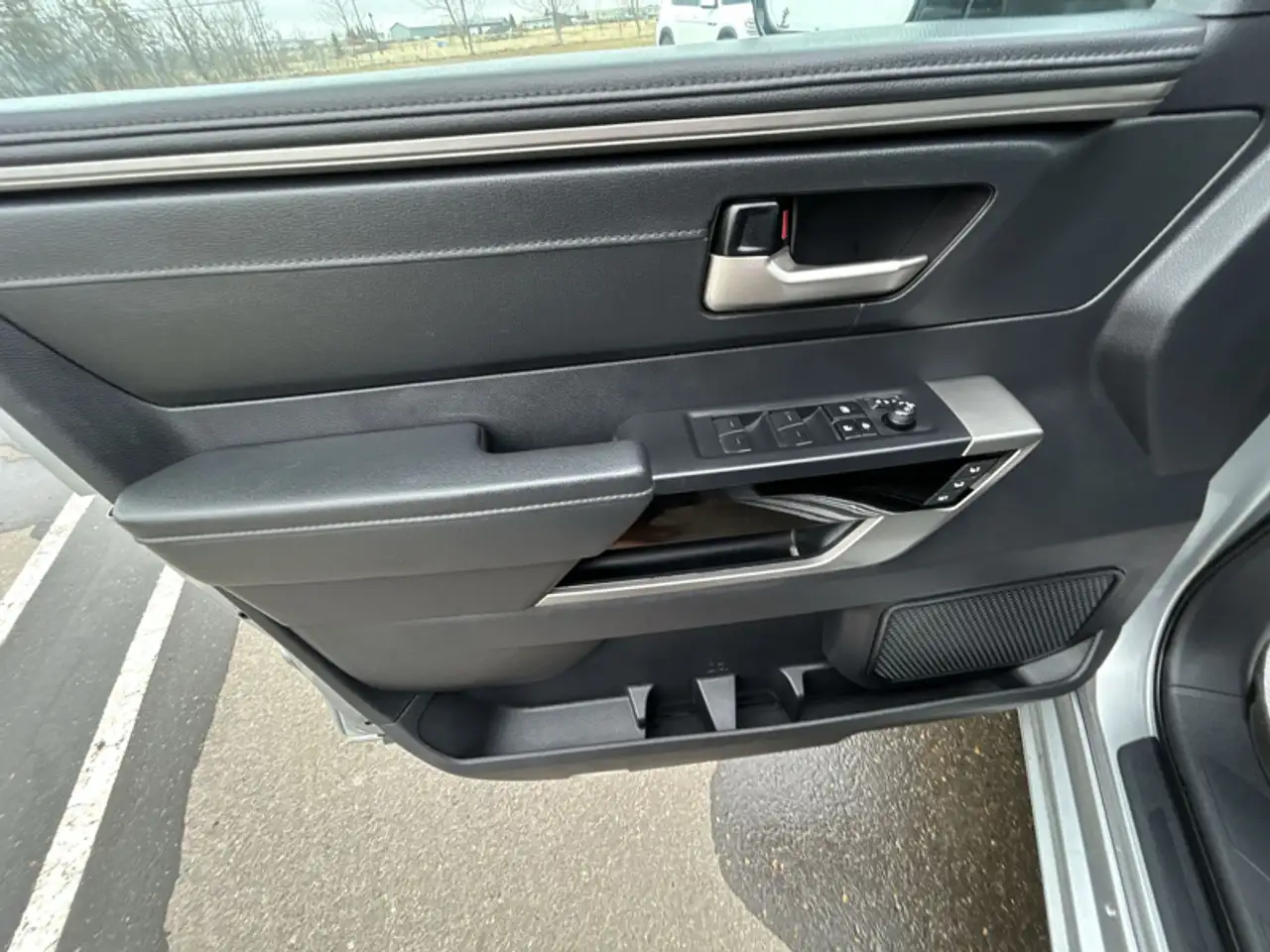 Toyota Tundra снимка Toyota Tundra
