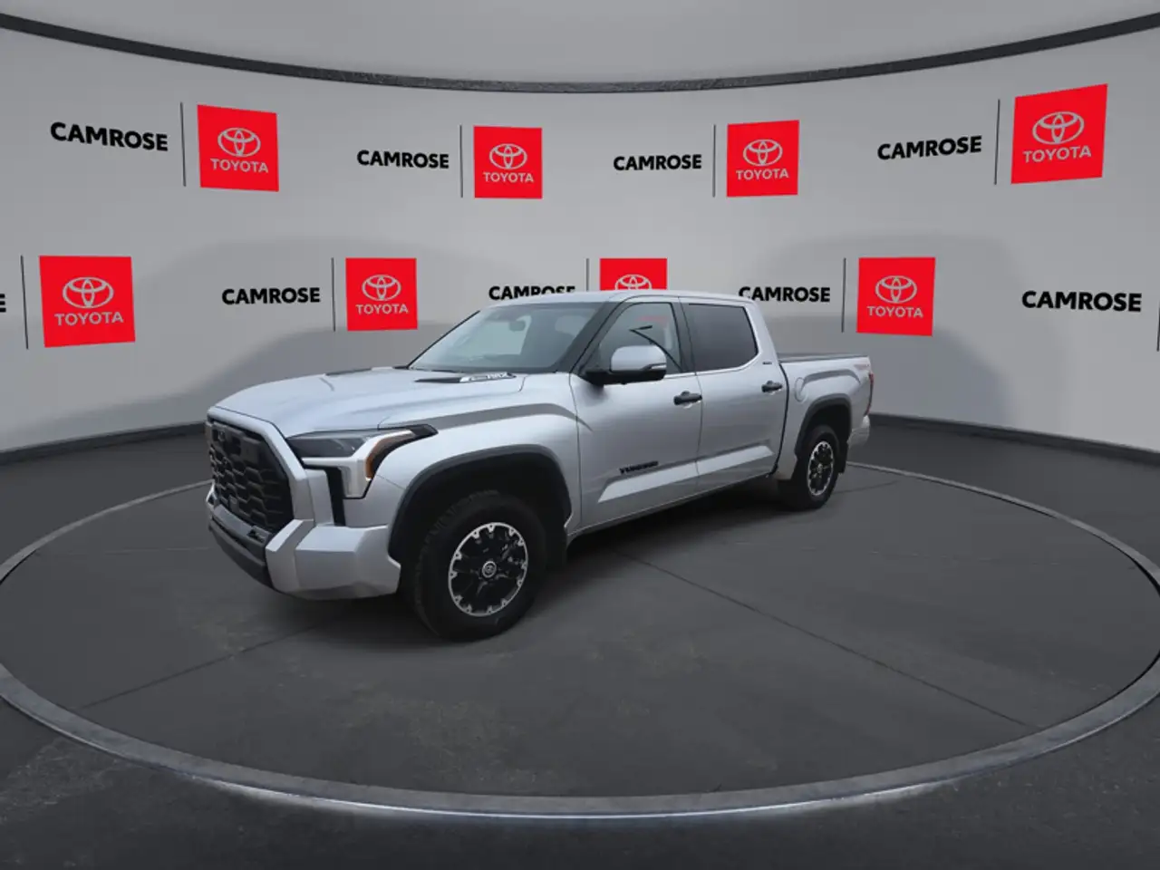 Toyota Tundra снимка Toyota Tundra