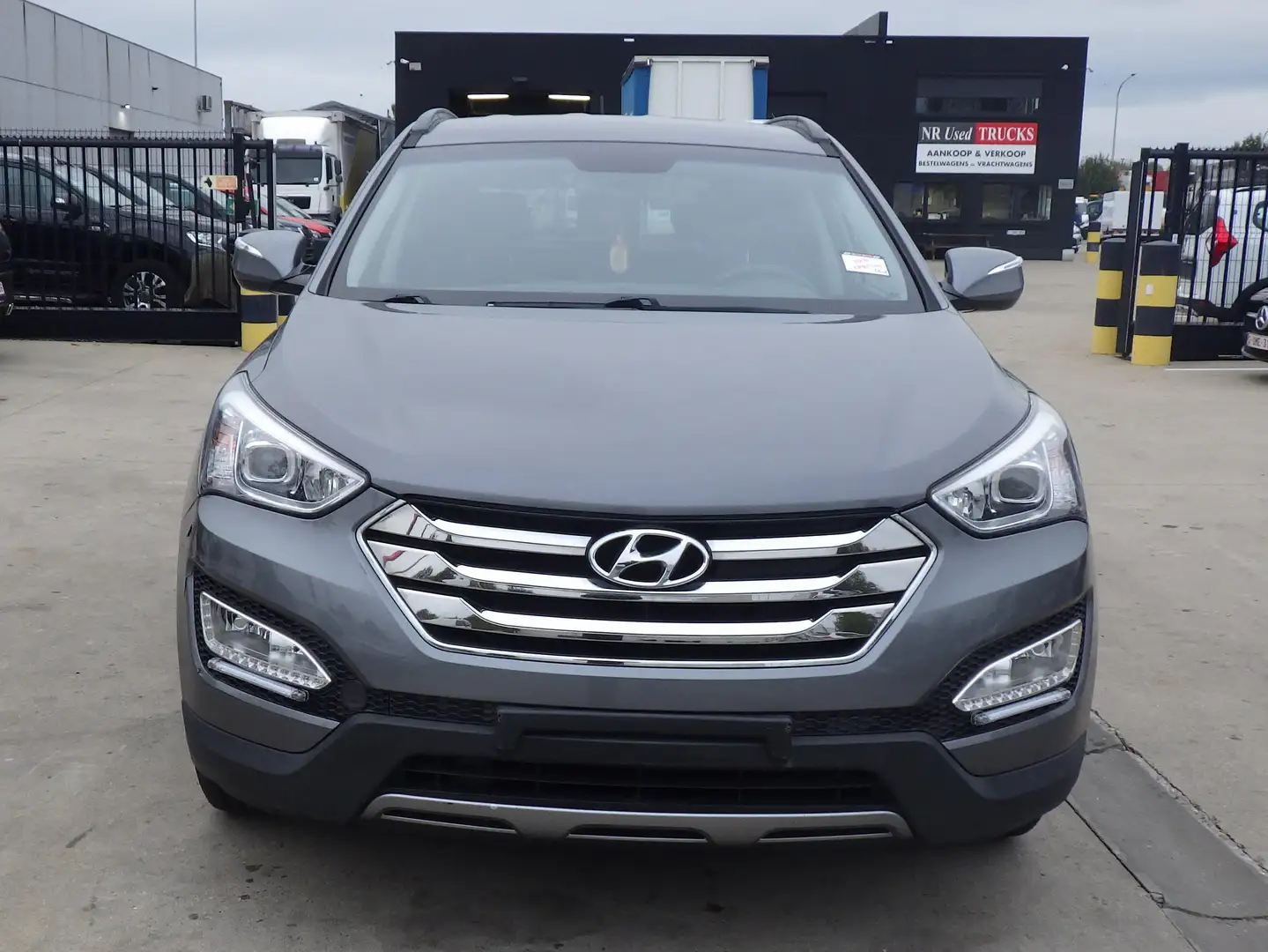 Hyundai SANTA FE (Stock ID 86116) Grigio - 2