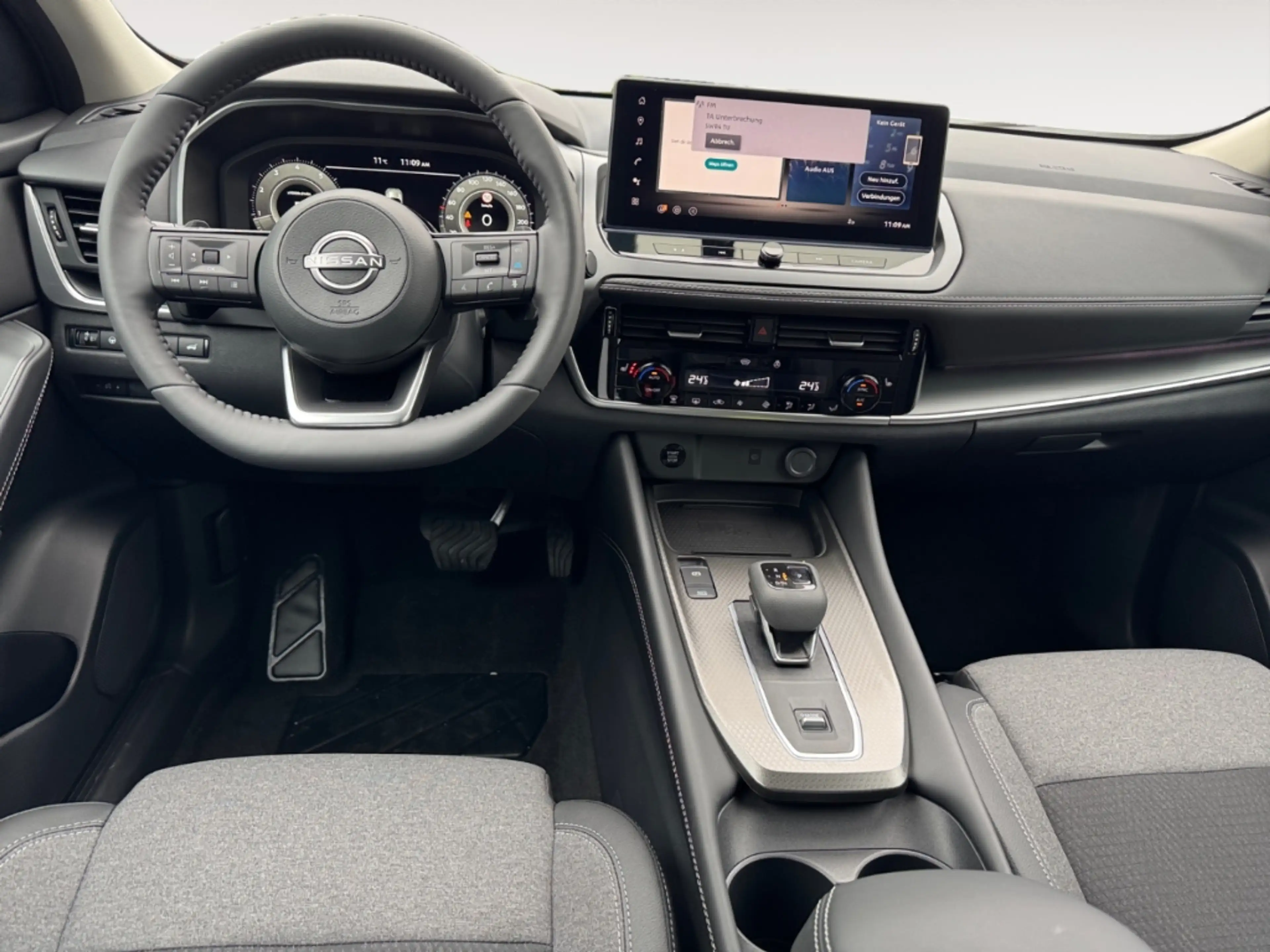 Nissan Qashqai N-Connecta 1.3 DIG-T 158PS Xtronic Winter/Komfort/ — photo 9