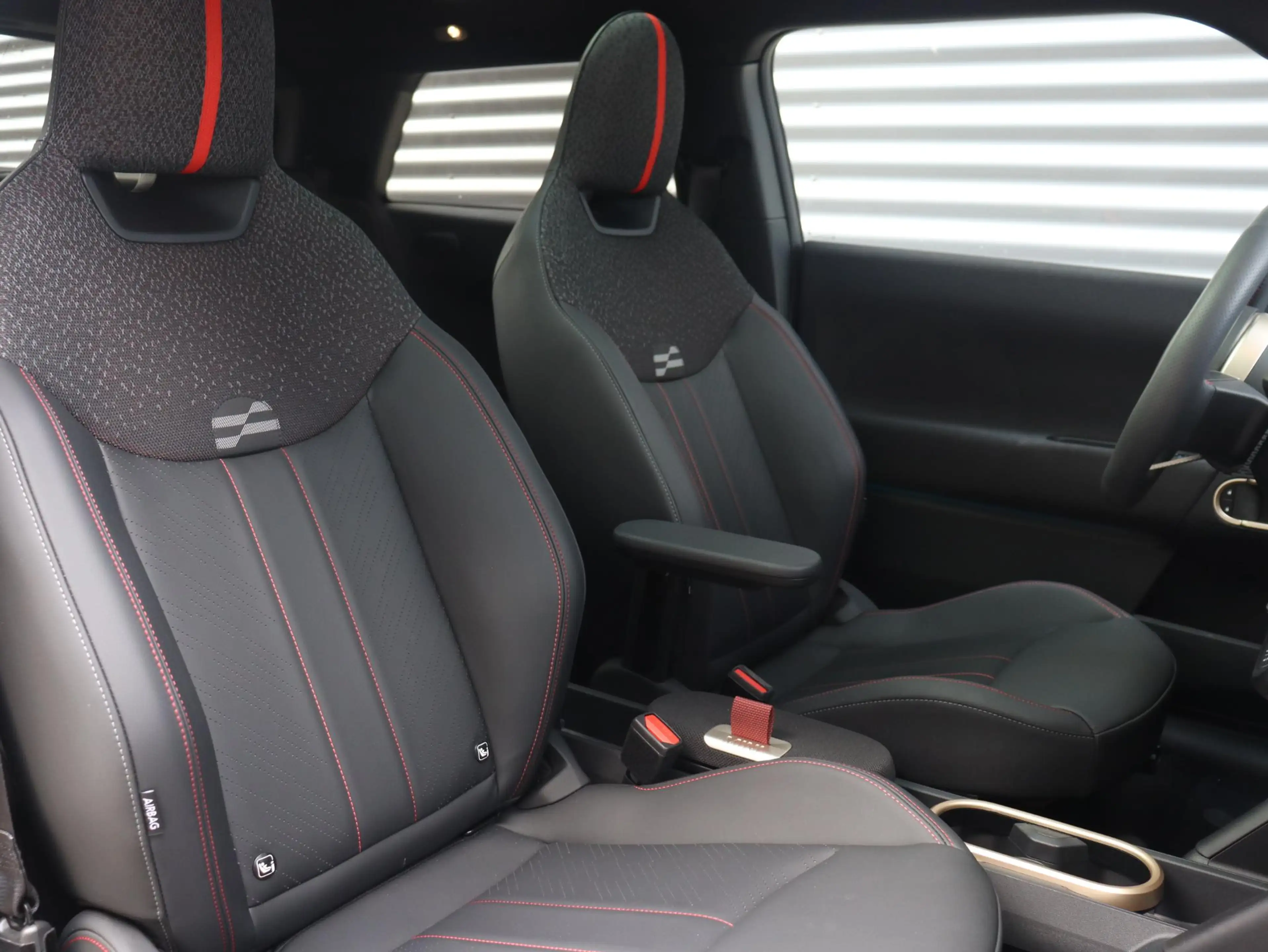 MINI Cooper E 3-Deurs | John Cooper Works + Pakket M + Panodak + — photo 10