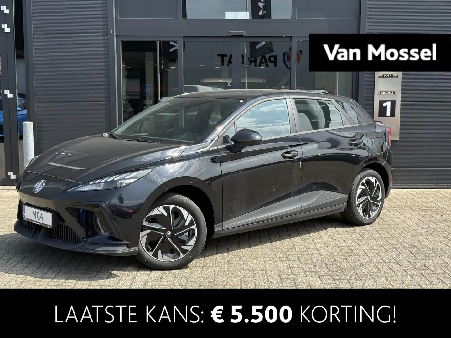 MG MG4 Electric Standard 51 kWh | Profiteer tijdelijk van Zwart - 1