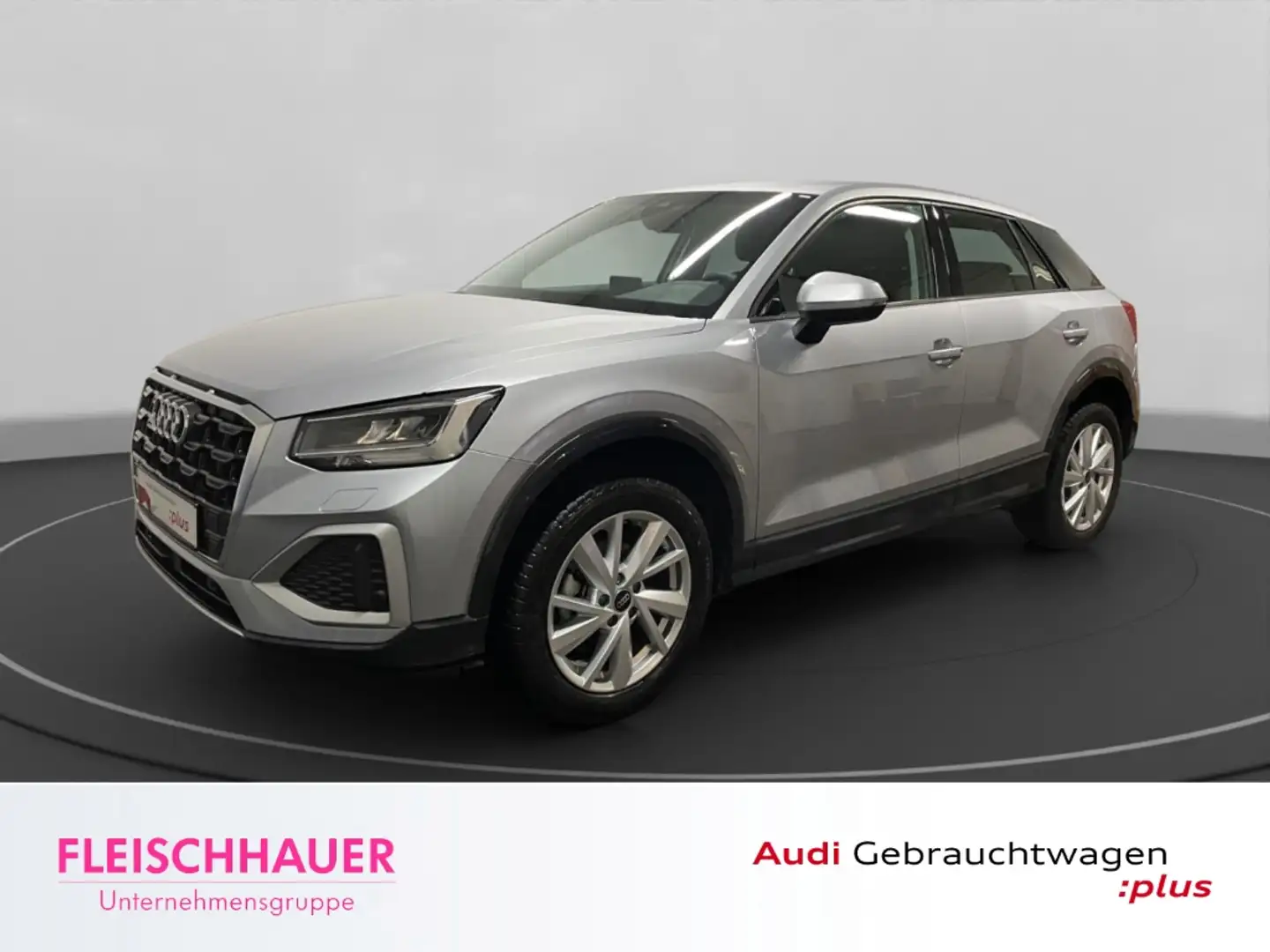 Audi Q2 advanced 30 TFSI LED SHZ Keyless Entry Car Play Silber - 1