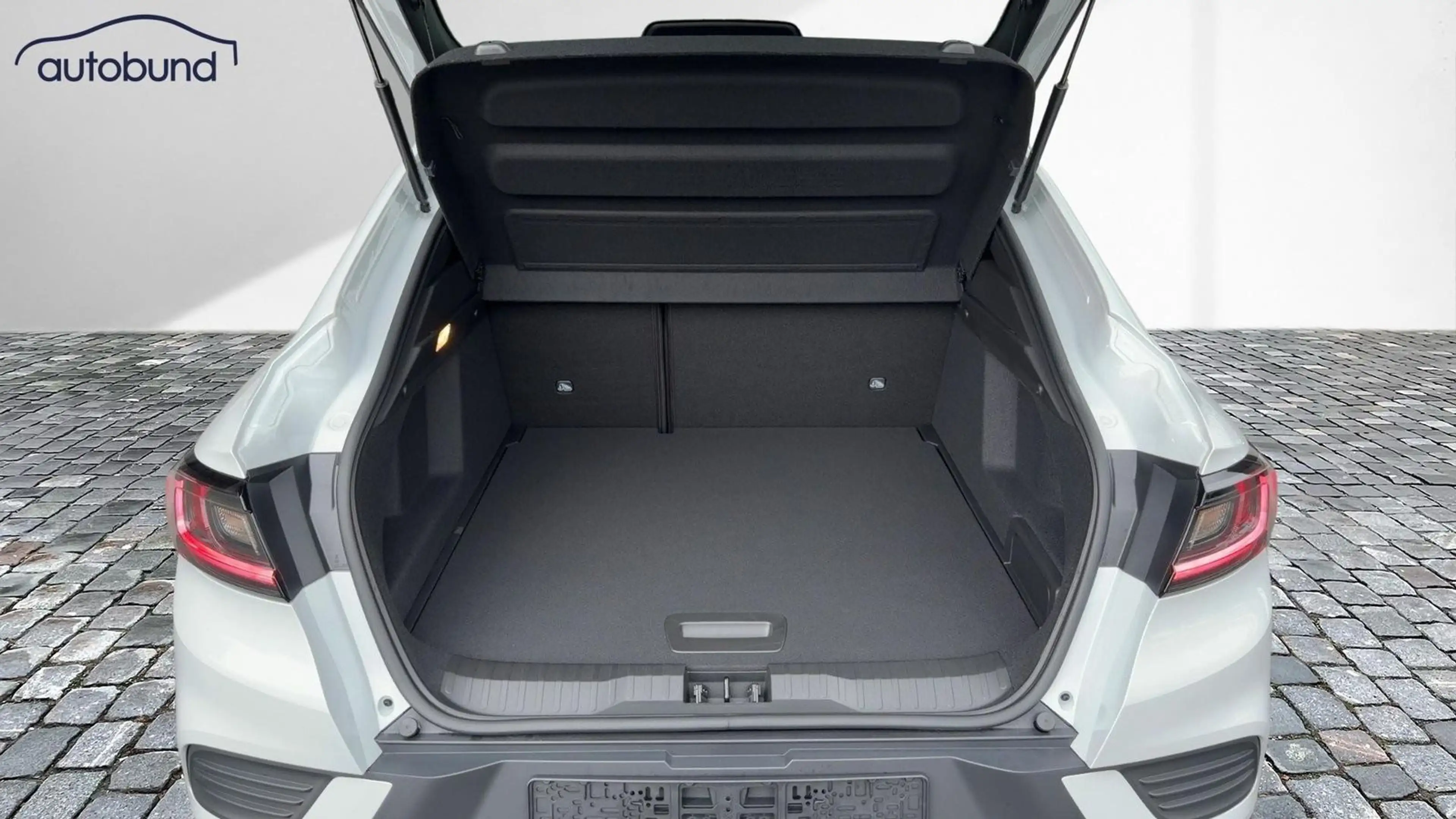 Renault Arkana 1,6 Techno 145 E-Tech Full Hybrid Alu KA LED Lin — photo 8