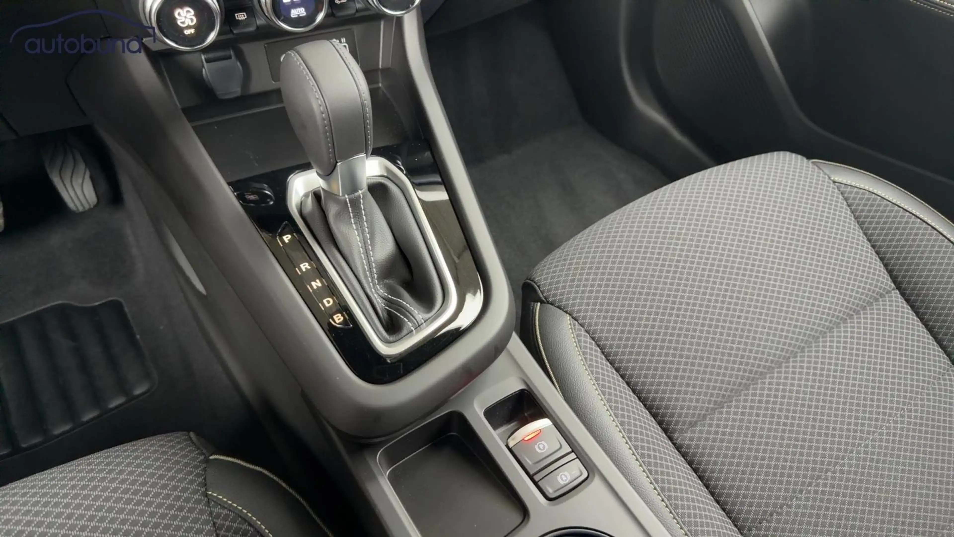 Renault Arkana 1,6 Techno 145 E-Tech Full Hybrid Alu KA LED Lin — photo 12